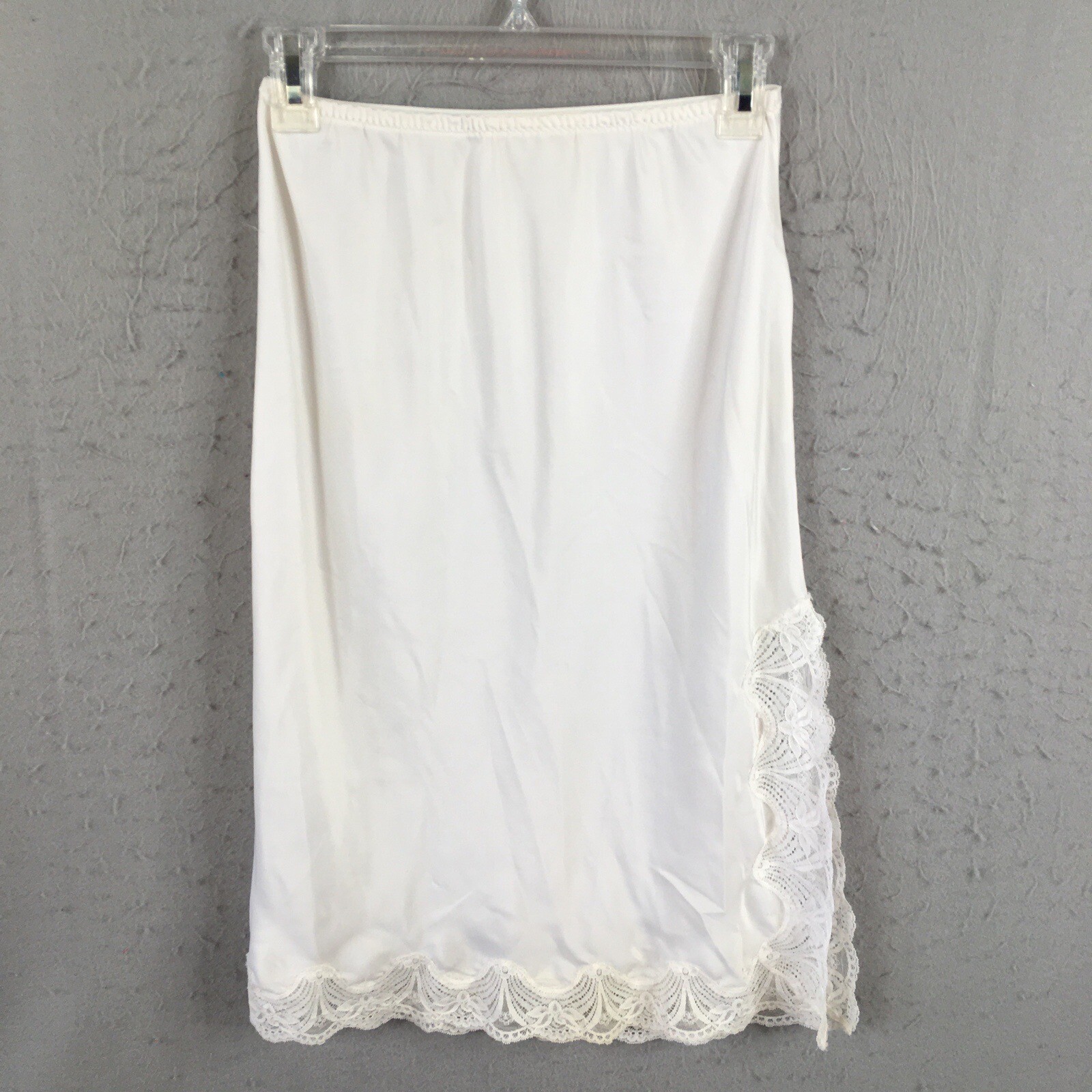 Vintage Wonder Maid Slip Skirt Womens Small White Nylon Non Cling Lace Trim USA
