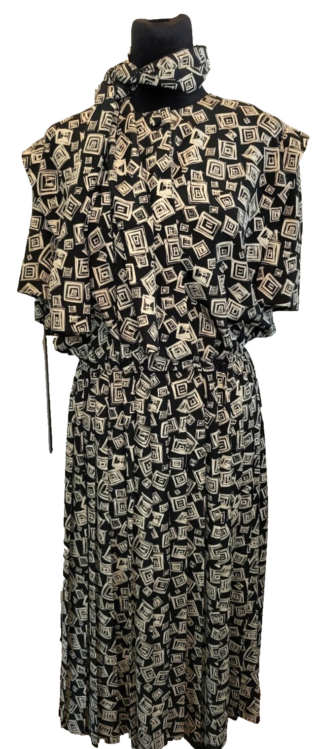 Vintage 80s/90s Leslie Fay Black Geometric Print Shirt Dress 14 Retro Twee Scarf
