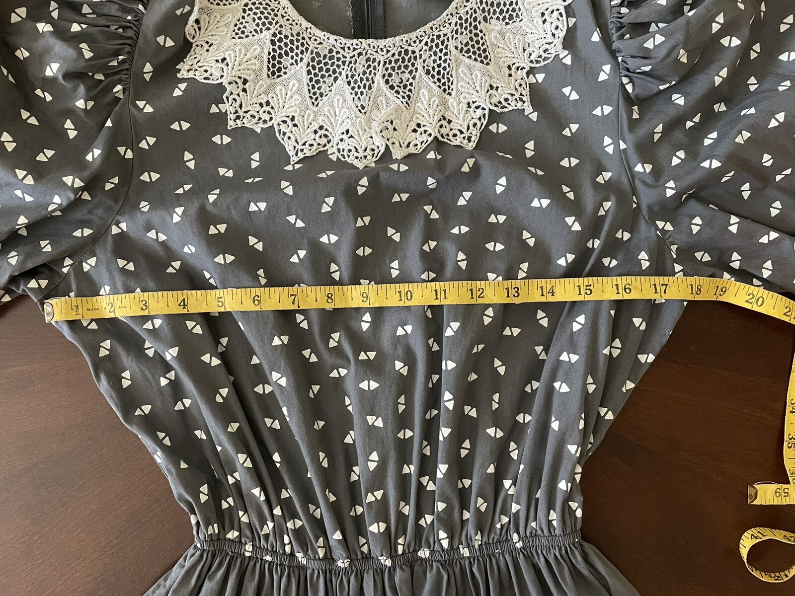 VTG 80s Fit and Flare Lace Doily Hippie Cottagecore Puff Sleeve Midi Dress sm/md