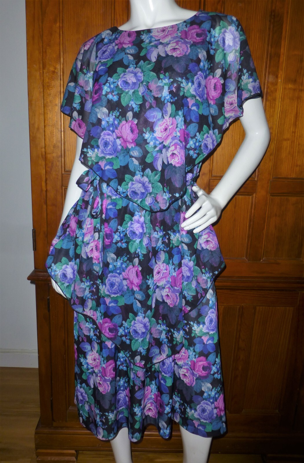 Vtg 80s Silky jersey English rose Print Cape boho Garden belted midi Dress L