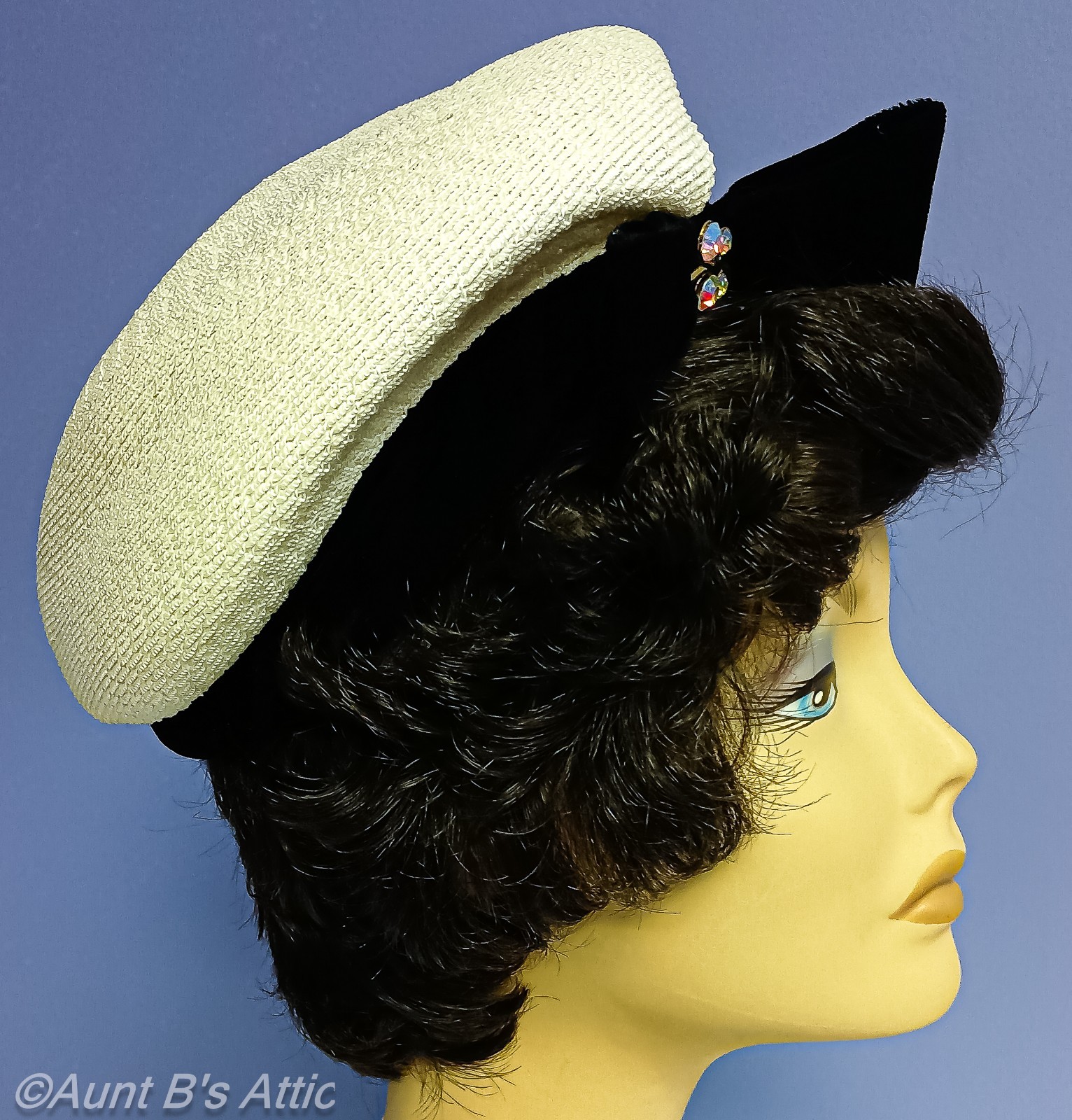 Vintage 60’s Ladies White Synthetic Straw With Blk Velvet Band Dress Hat 22 1/2