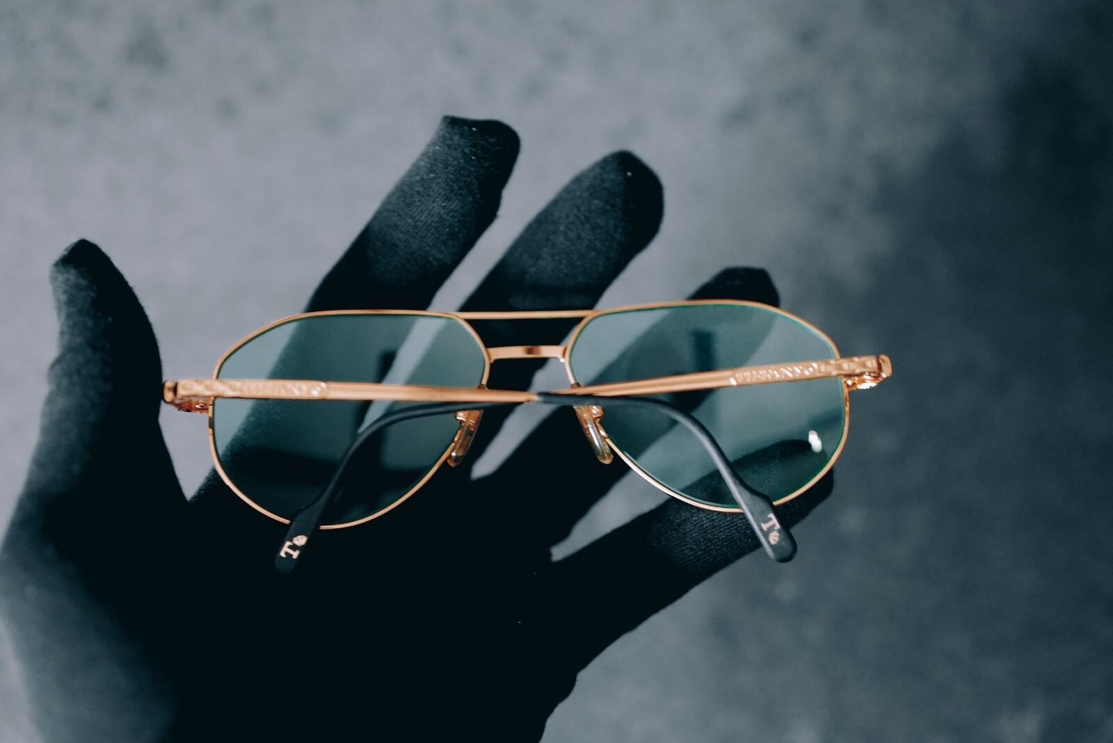 Tiffany T458 Vintage Aviator Sunglasses 23K Gold Plated Green Lens Italy 57-17
