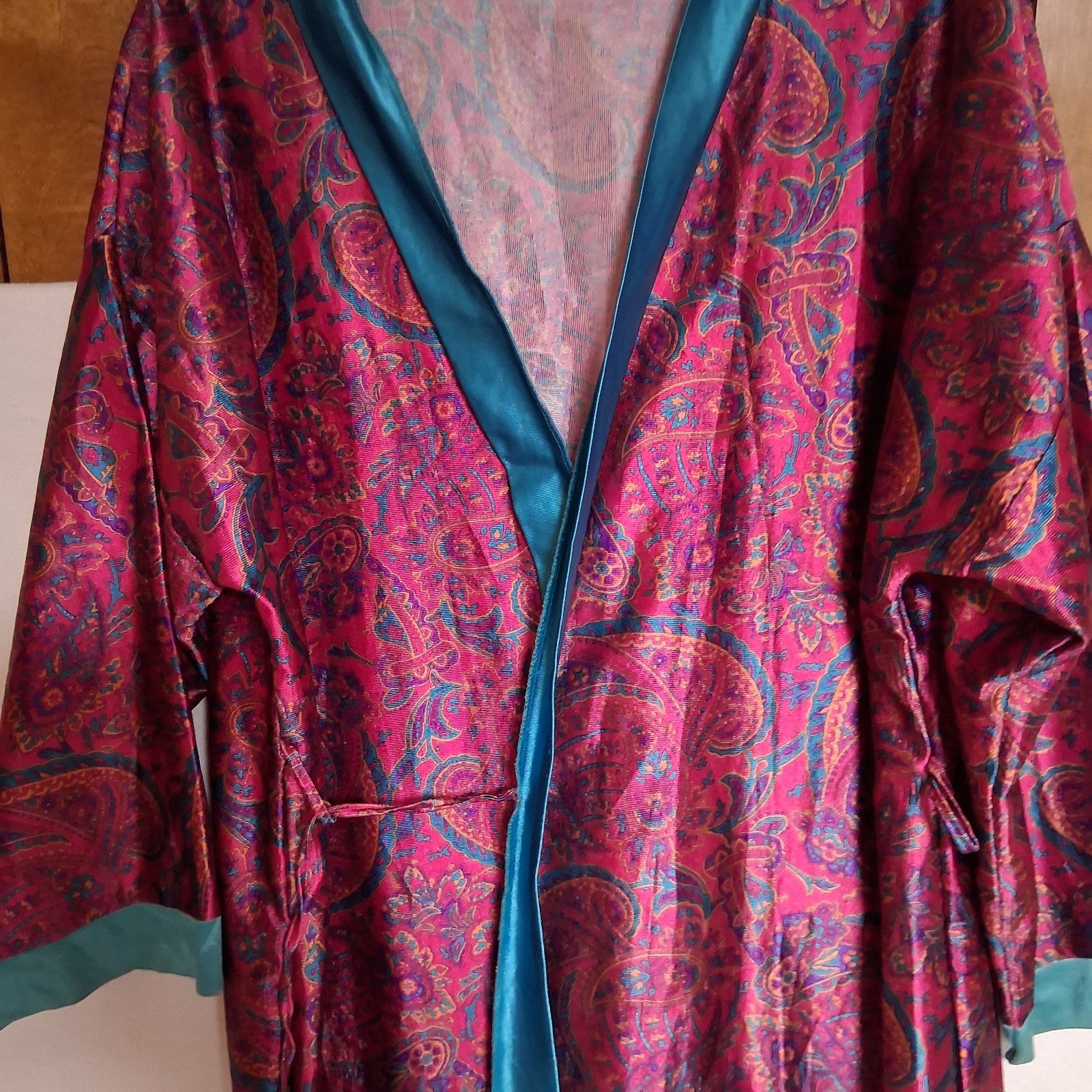 Vintage Exclusively Yours Robe Size XL Pink Turquoise Paisley Print Psychedelic