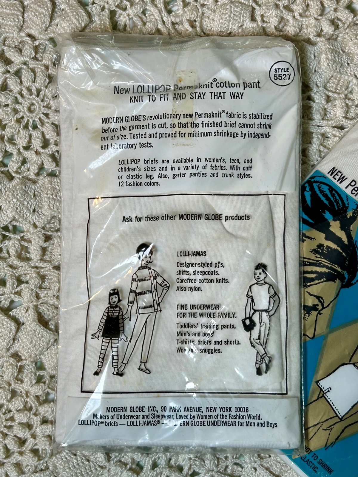 1960’s Modern Globe Lollipop Woman’s 100% Cotton Flare Pant Size 8 – Set of 2