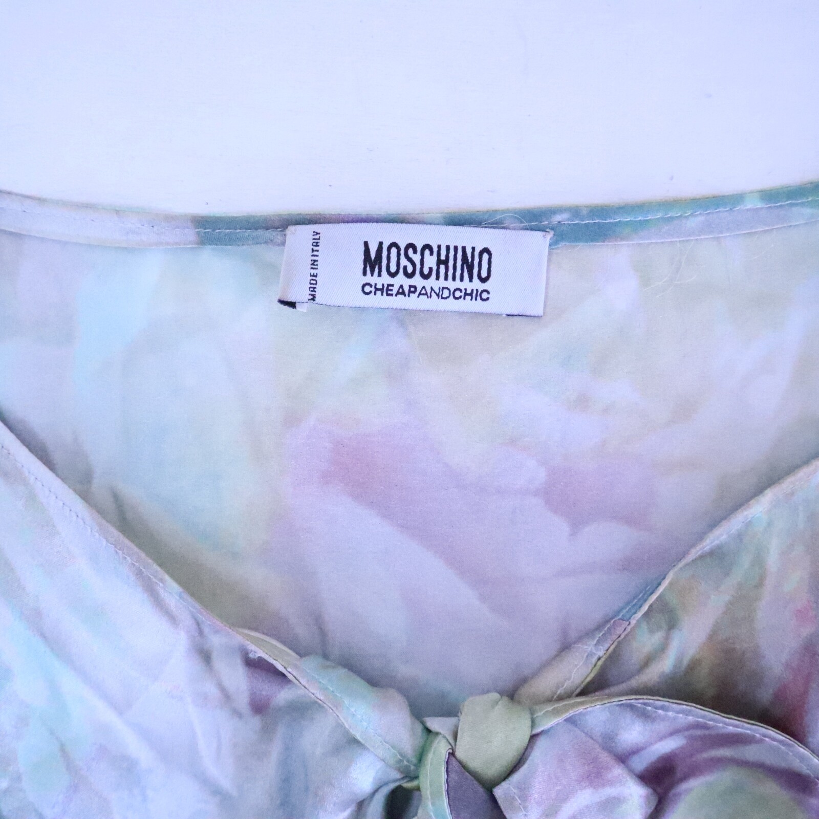 MOSCHINO CHEAP AND CHIC T-SHIRT VINTAGE SHIRT SHIRT