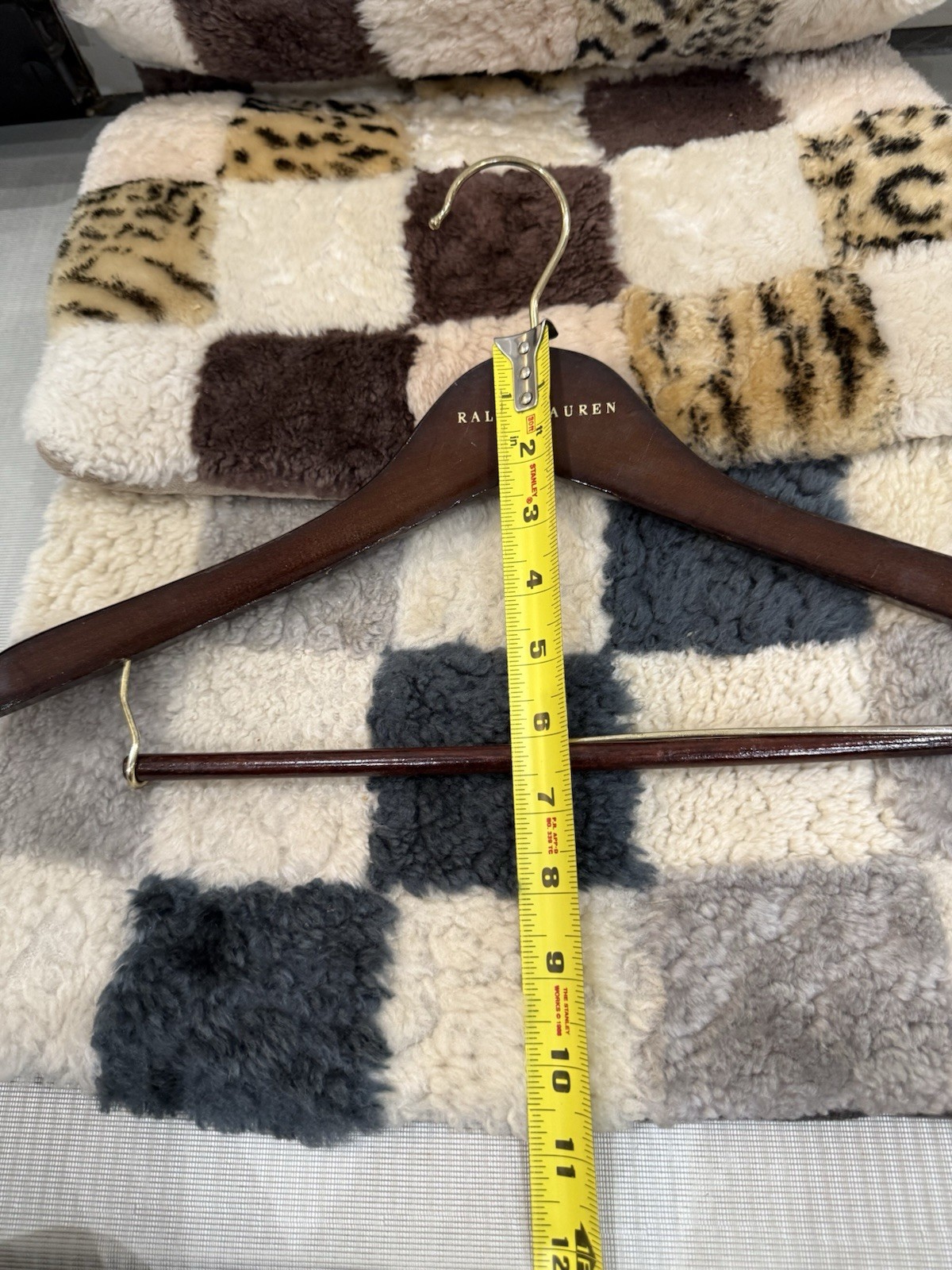 VINTAGE COLLECTION OF RALPH LAUREN WOODEN HANGER S USED SET OF 15.