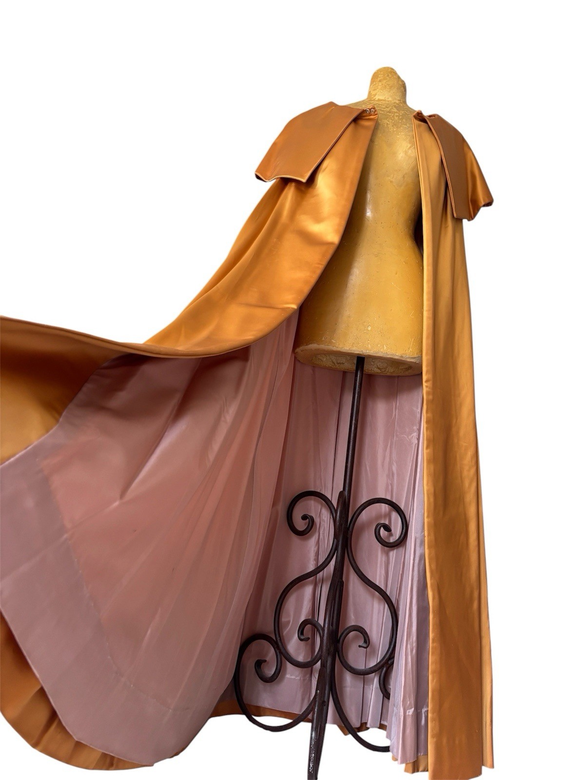 1950s Hollywood Red Carpet Glamour Long Cape Coat Rare Vintage Find