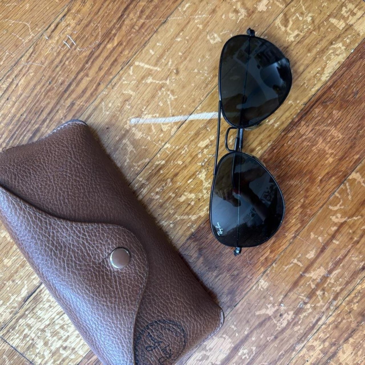 Vintage Ray-Ban oval sunglasses