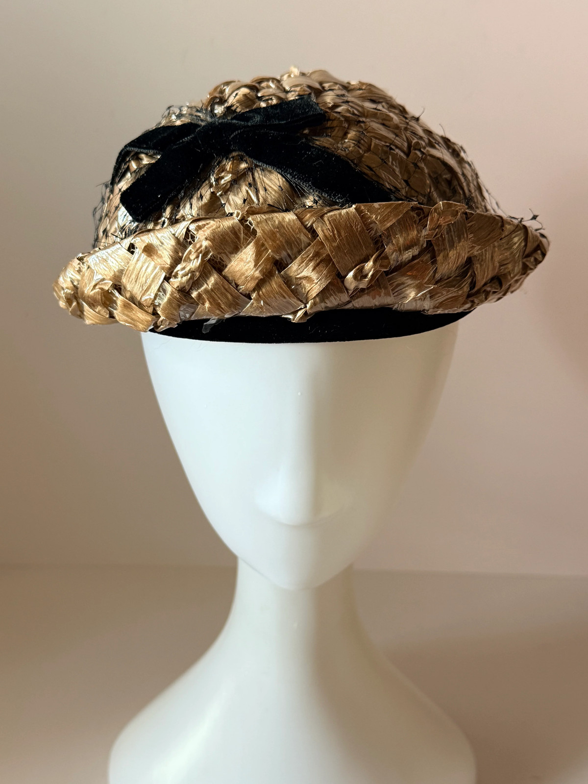 1950s Mr. D Raffia Cocktail Hat Natural Straw Pillbox Black Velvet Bow Vintage