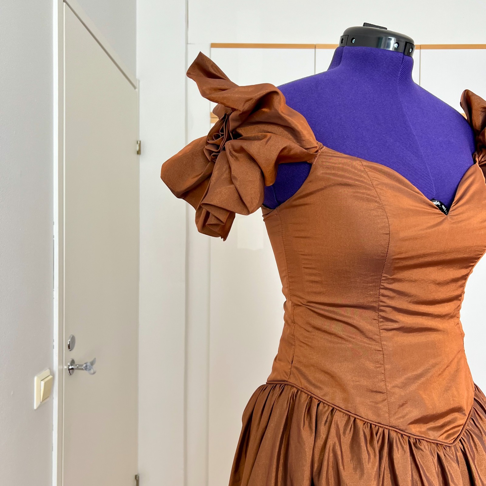 1980s JOHN CHARLES Taffeta Off Shoulder Cocktail Party Dress Basque Waist Prom