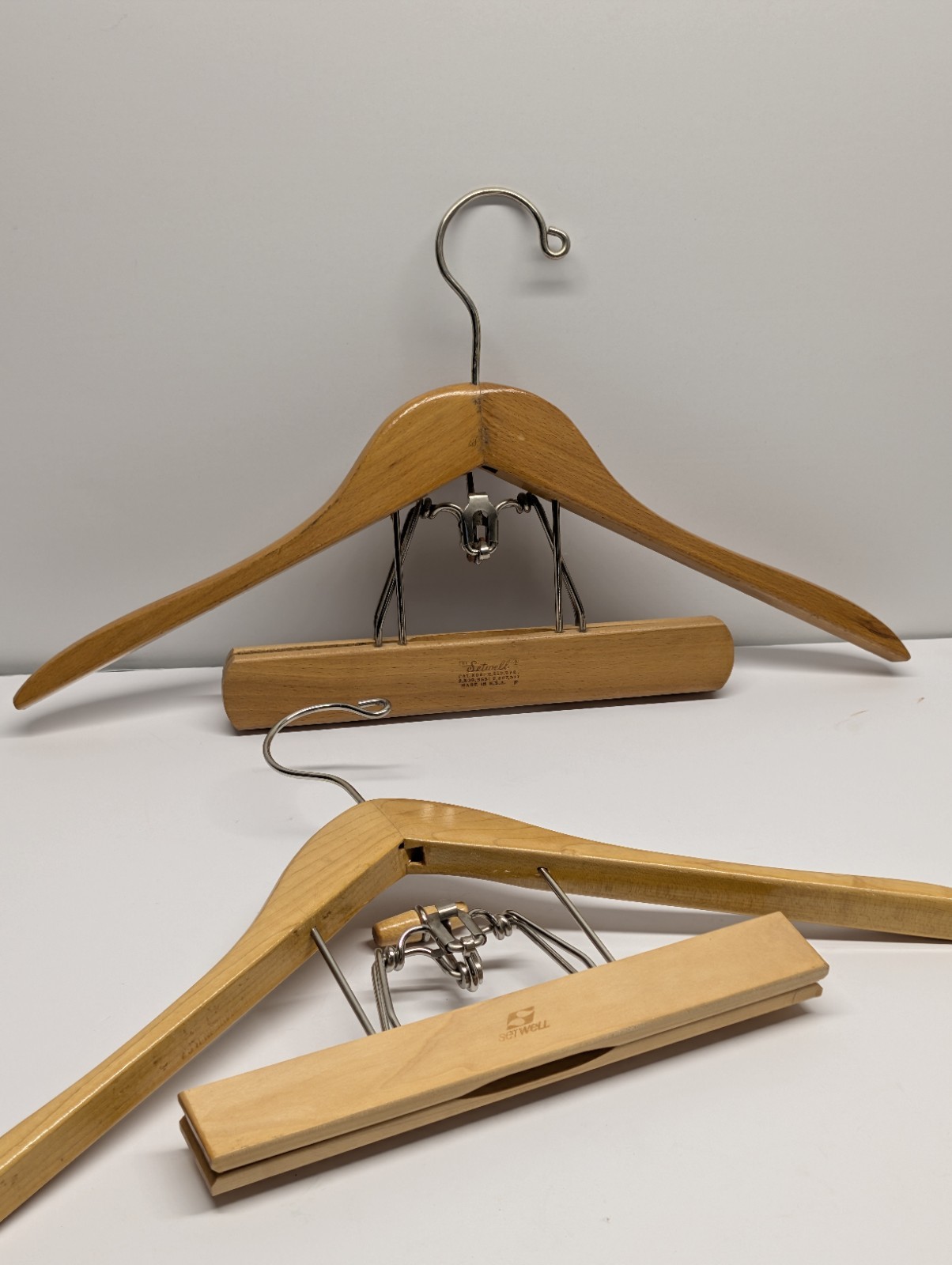 TWO Vintage Setwell 18″ Heavy Wooden Suit Hangers Trouser Clamp Hanger Made USA
