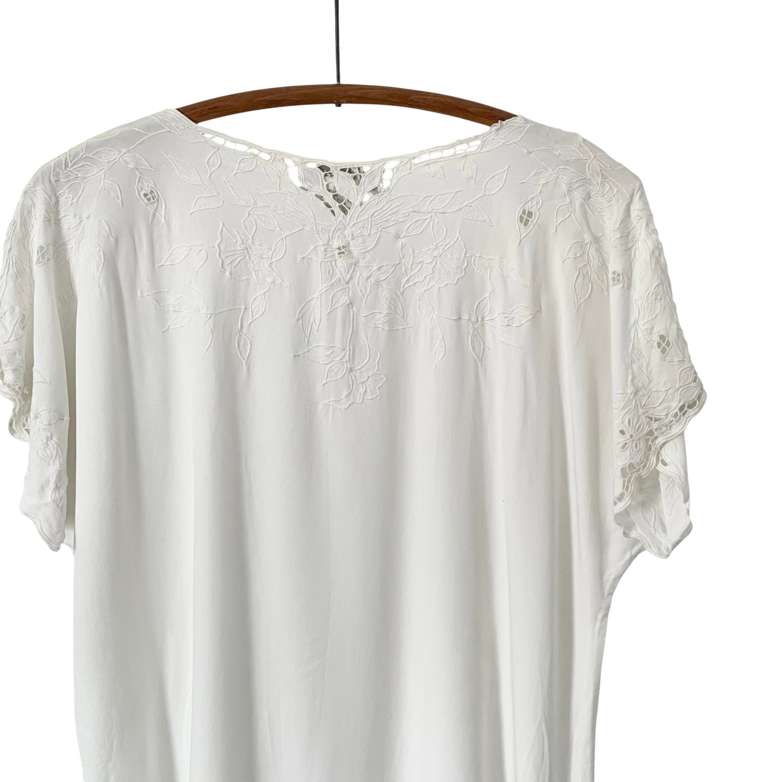 Vintage Dressbarn Bohemian White Blouse: 90s, Y2K
