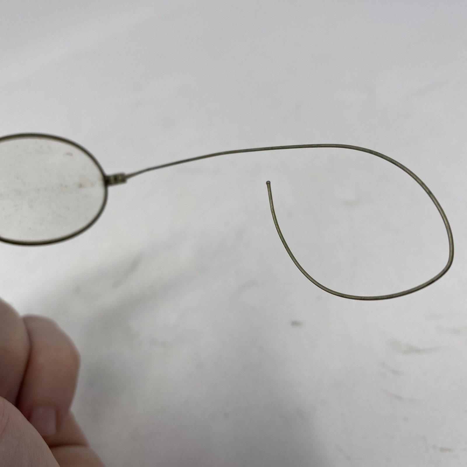 Vintage Wire Frame Eyeglasses with Case Silver Tone None Magnetic