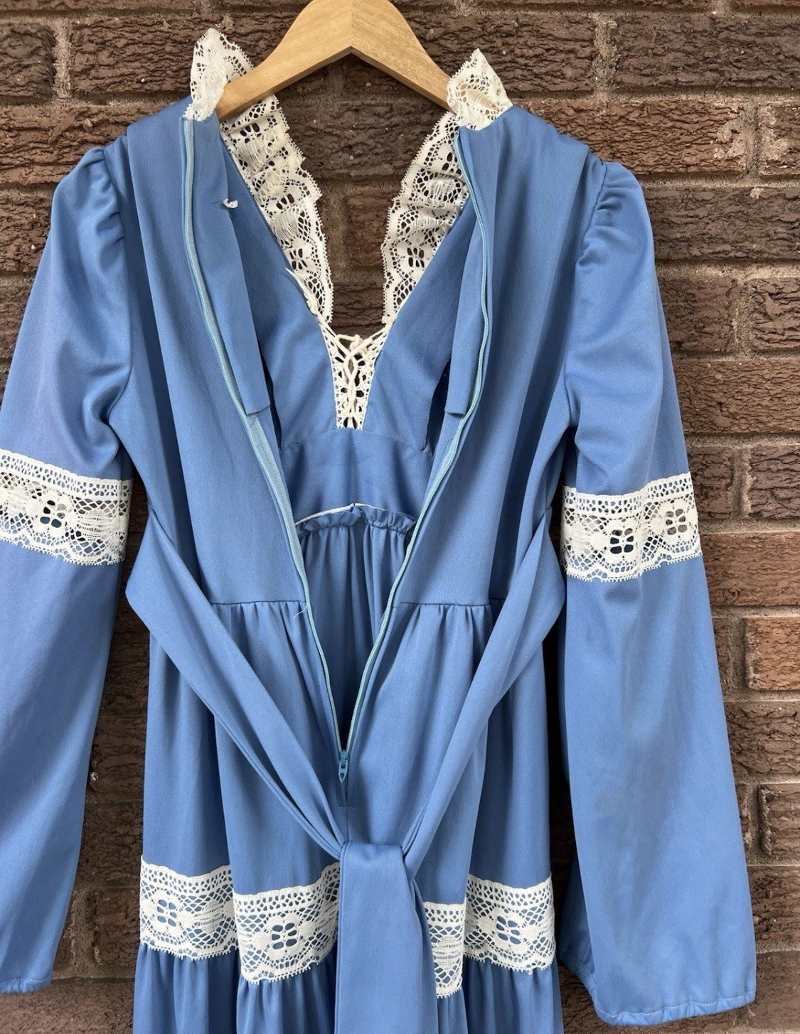 Vintage 1970’s Cottage Core Prairie Maxi Dress Blue Romantic Medium