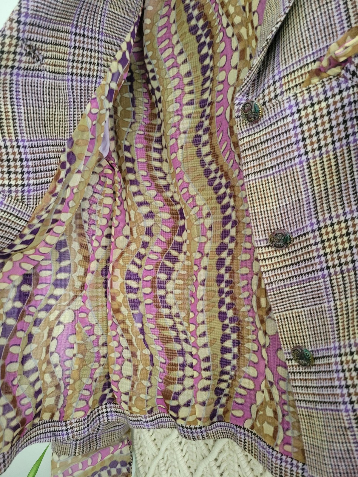 Vintage David Meister Plaid Skirt Suit — Wool Blend, Silk – Size 8