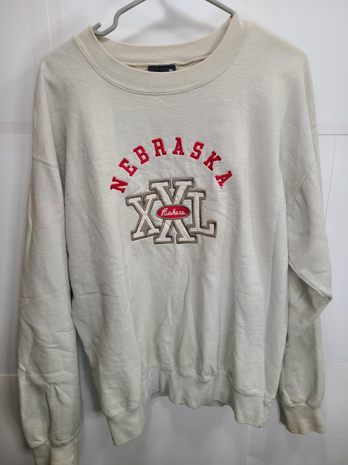 Vintage Nebraska Cornhuskers Unisex Sweatshirt Off White sz Medium M Made in USA