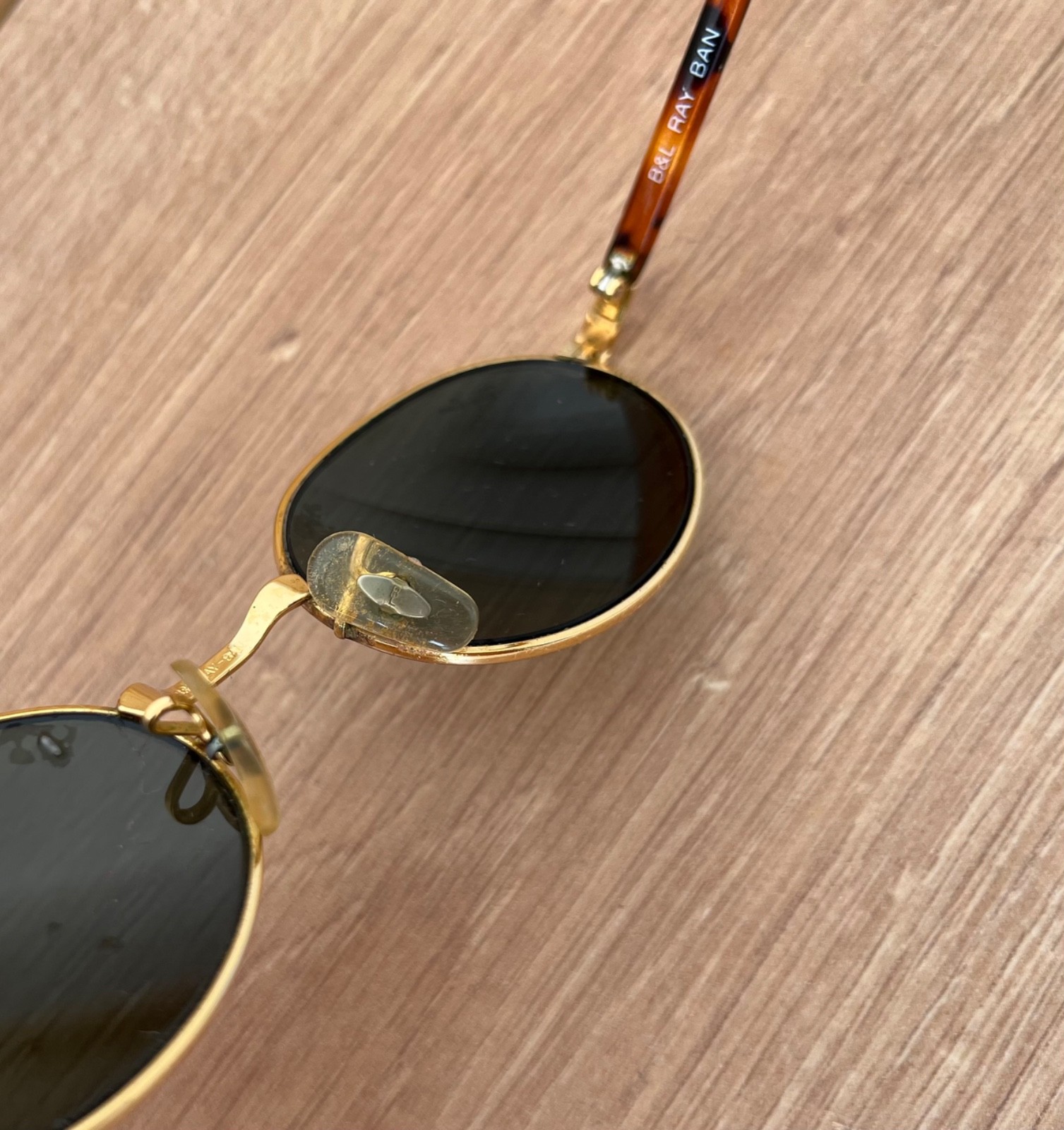 Vintage B&L Ray-Ban W2188 PN4 Oval Sunglasses 52□18 Gold Tortoise G-15 USA