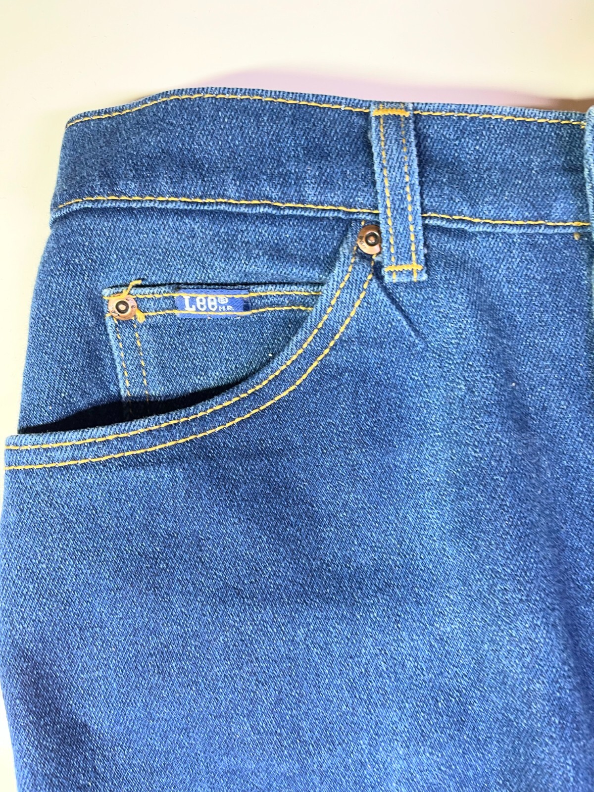 Vintage Lee Men’s Union Made Blue Jeans Meas. 32×28.5″ Polyester-Cotton Blend