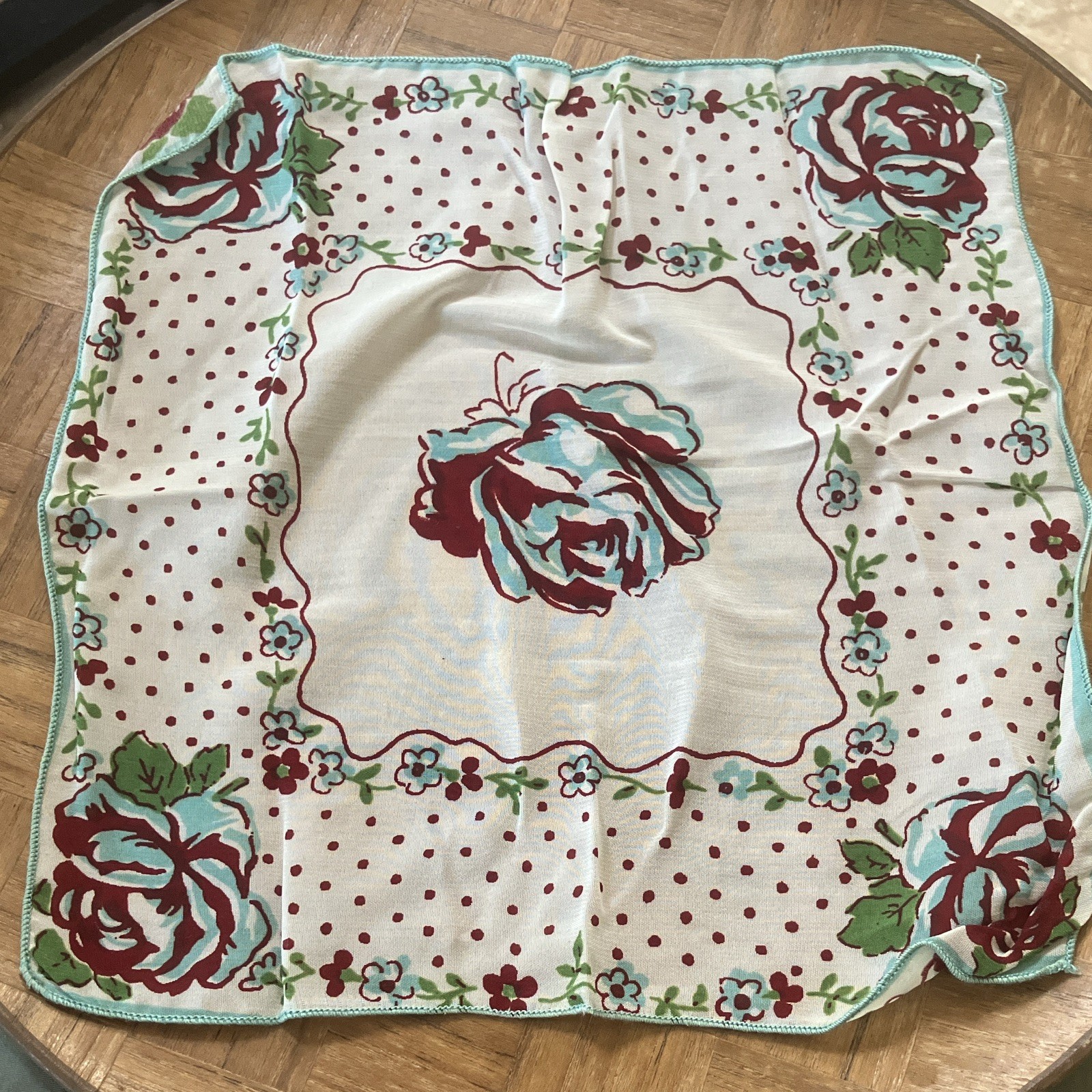 Vintage 40s/50s Cotton/linen Collectible Handkerchief