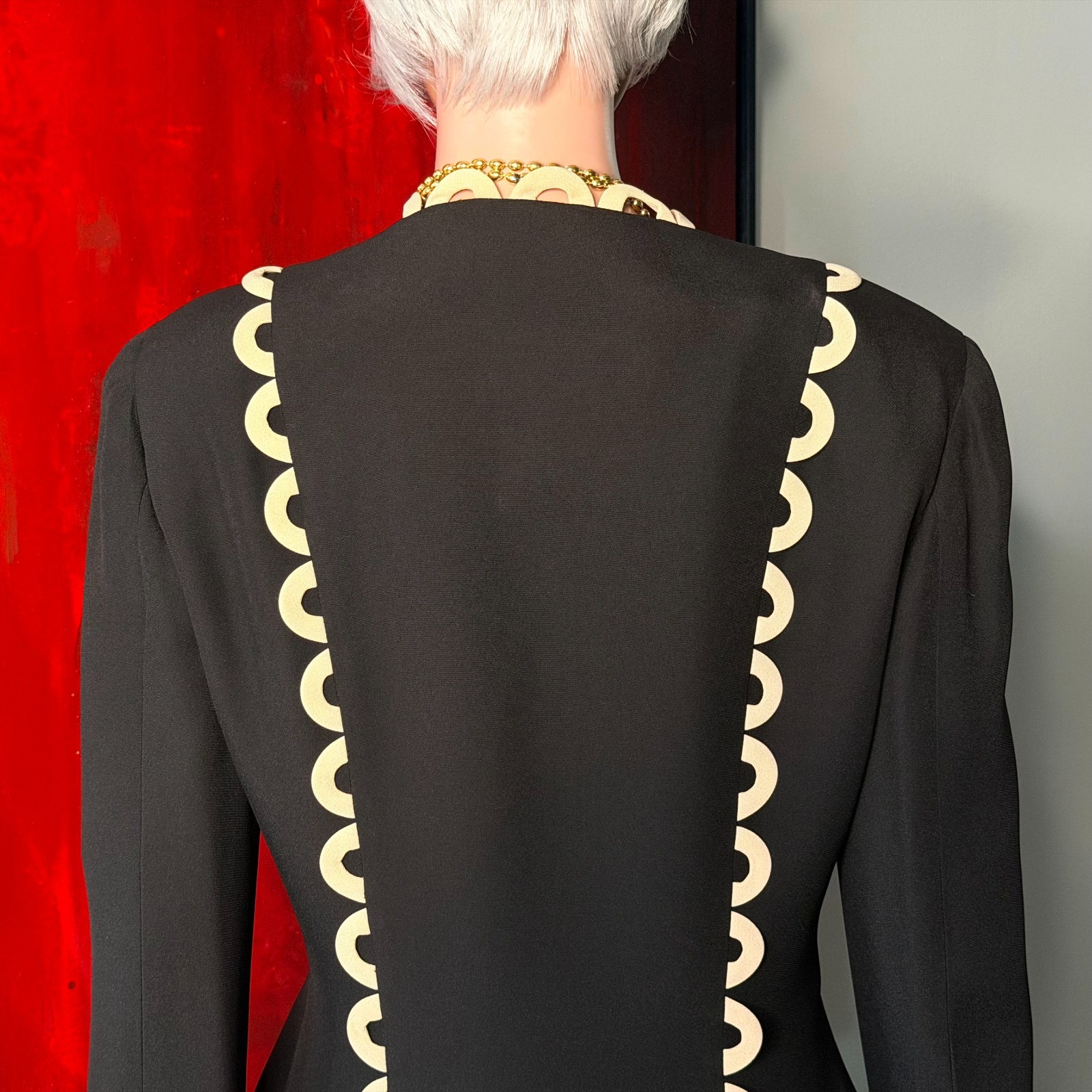 MOSCHINO Cheap and Chic black scallop six-button blazer size 44 from F/W 1992/93