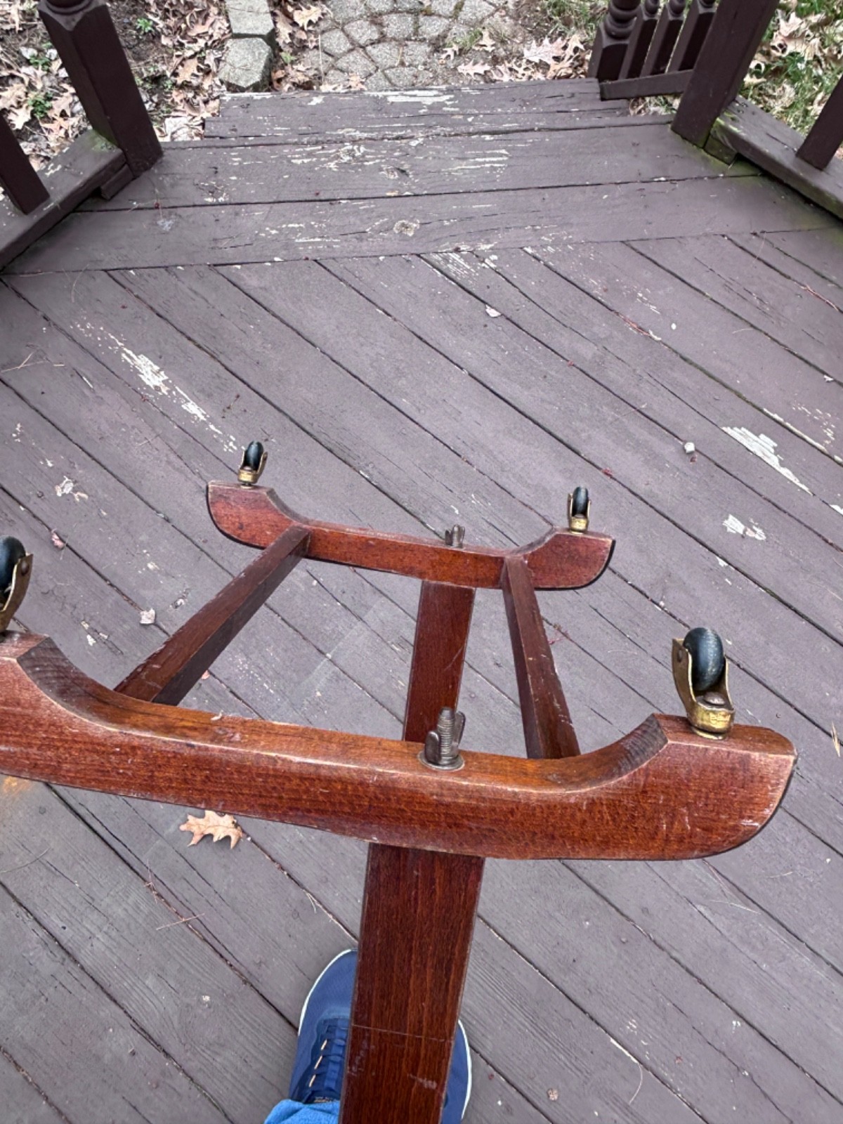 Vintage Wooden SPQR Rolling Valet Butler Suit Rack Stand – Brevettato Italy