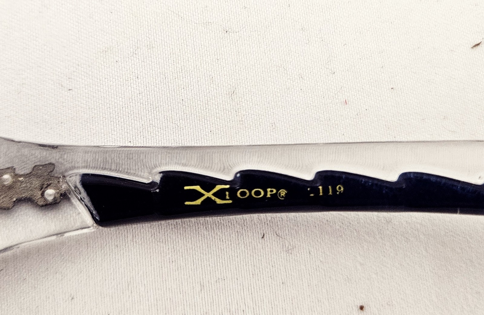 XLoop Sunglasses Adult Unisex Black/Clear Sport/Wrap Style Sun Glasses
