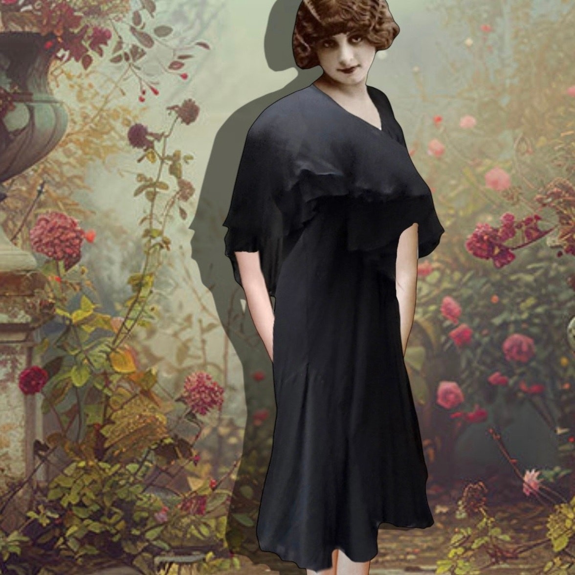 Vintage 1980’s Does 1930’s Black Pleated Silk Chiffon Cape Deco Gown Size Small