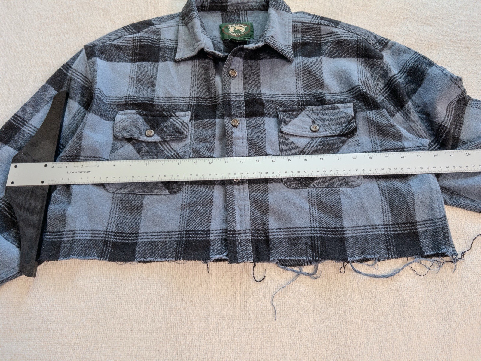 Stillwater Supply Co Cropped Flannel Shirt Womens Large Blue Plaid Raw Hem Y2K