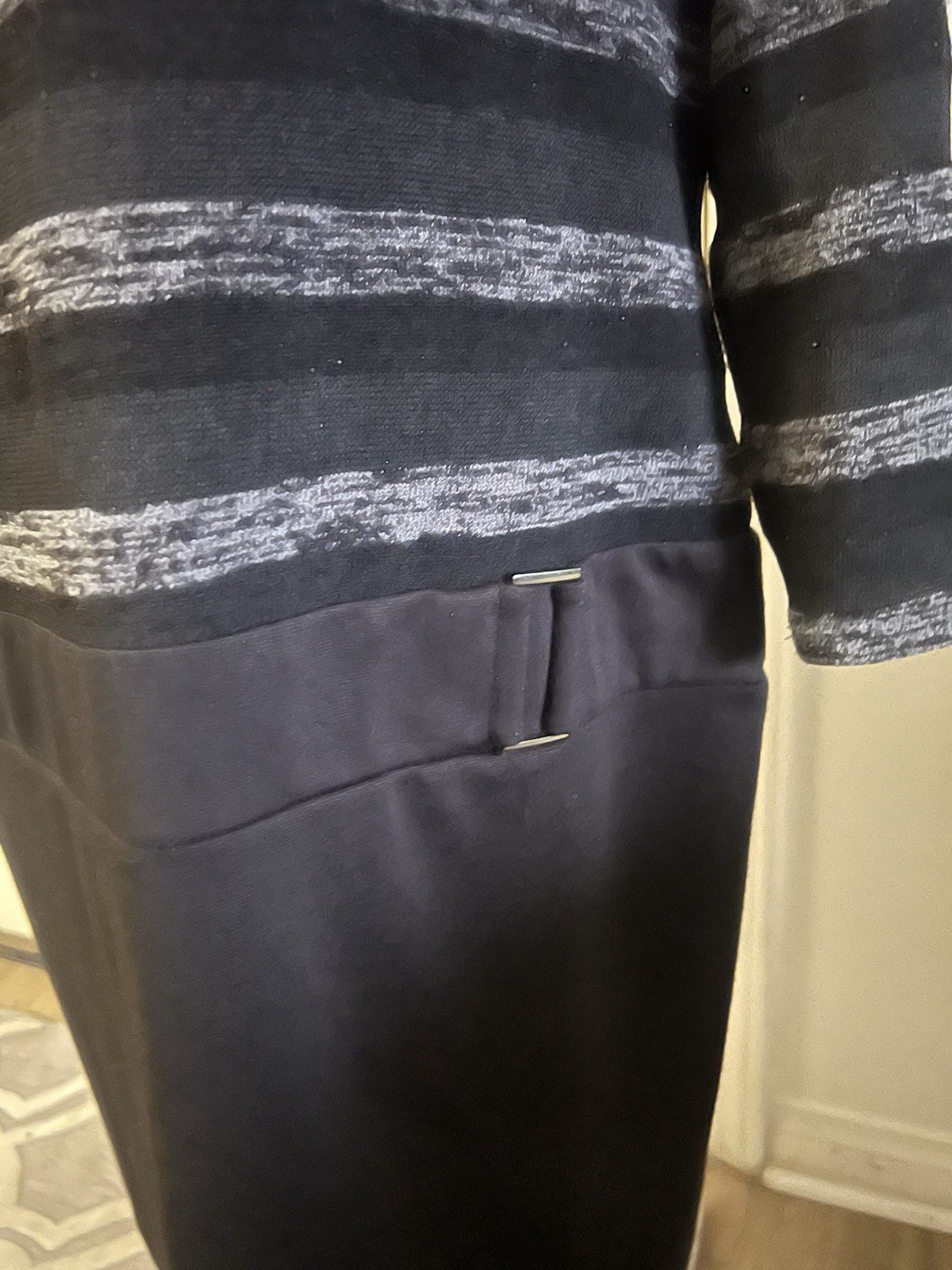 Vintage Evan Picone Business Casual Academia 1980s Knee Length Black Dress