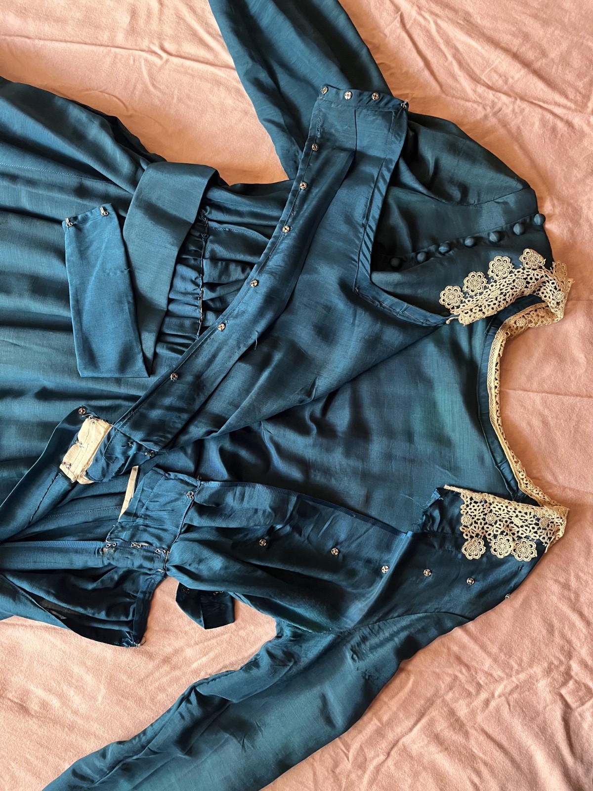 1910s 1900s antique Turquoise Silk Dress – M/L