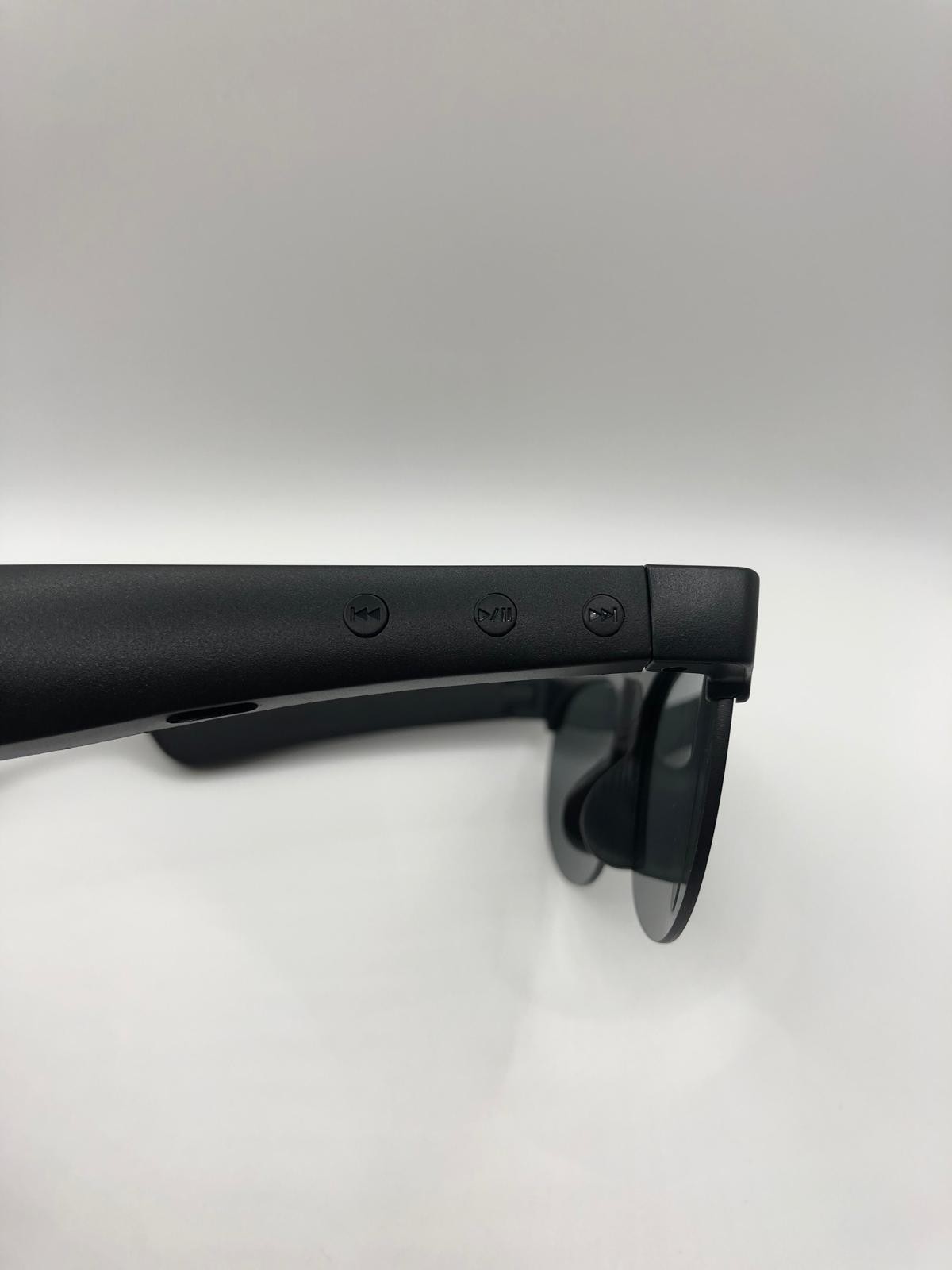 Bluetooth 5.4 Smart Audio Glasses With Built-in Speakers And Microphone