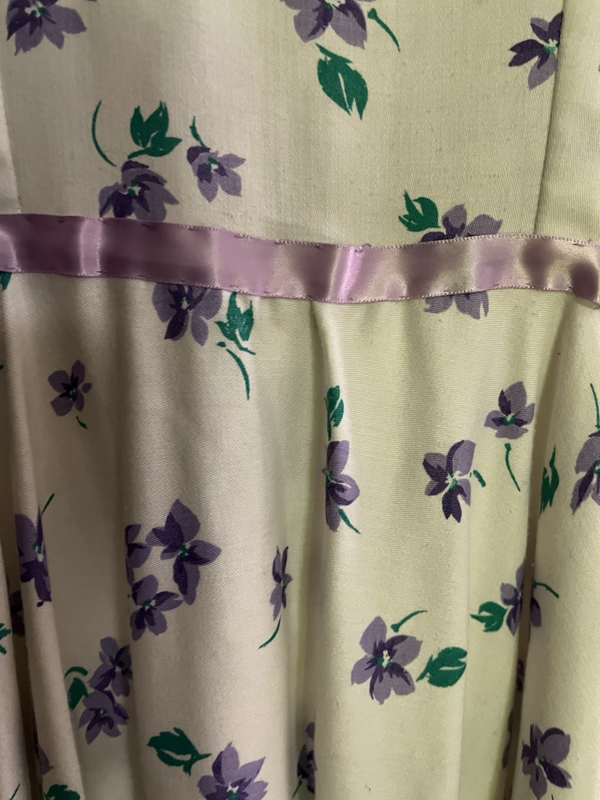 Vintage 70s Purple Ditsy Floral Twirl Prairie Dress Lace Ribbon Cottagecore Boho