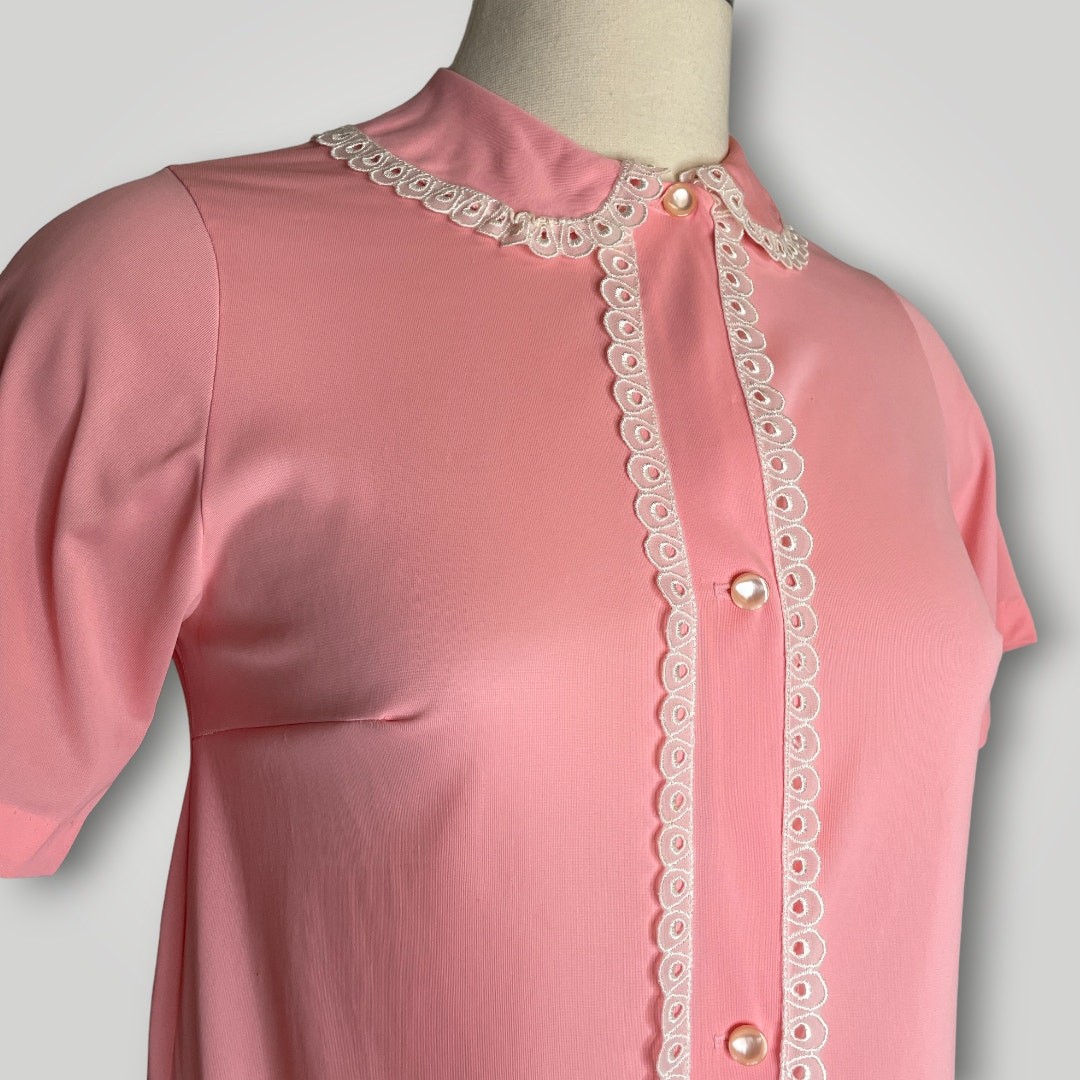 Vintage 1950s 3 Piece Pink and White Eyelet Pajama Set Peter Pan Collar Small
