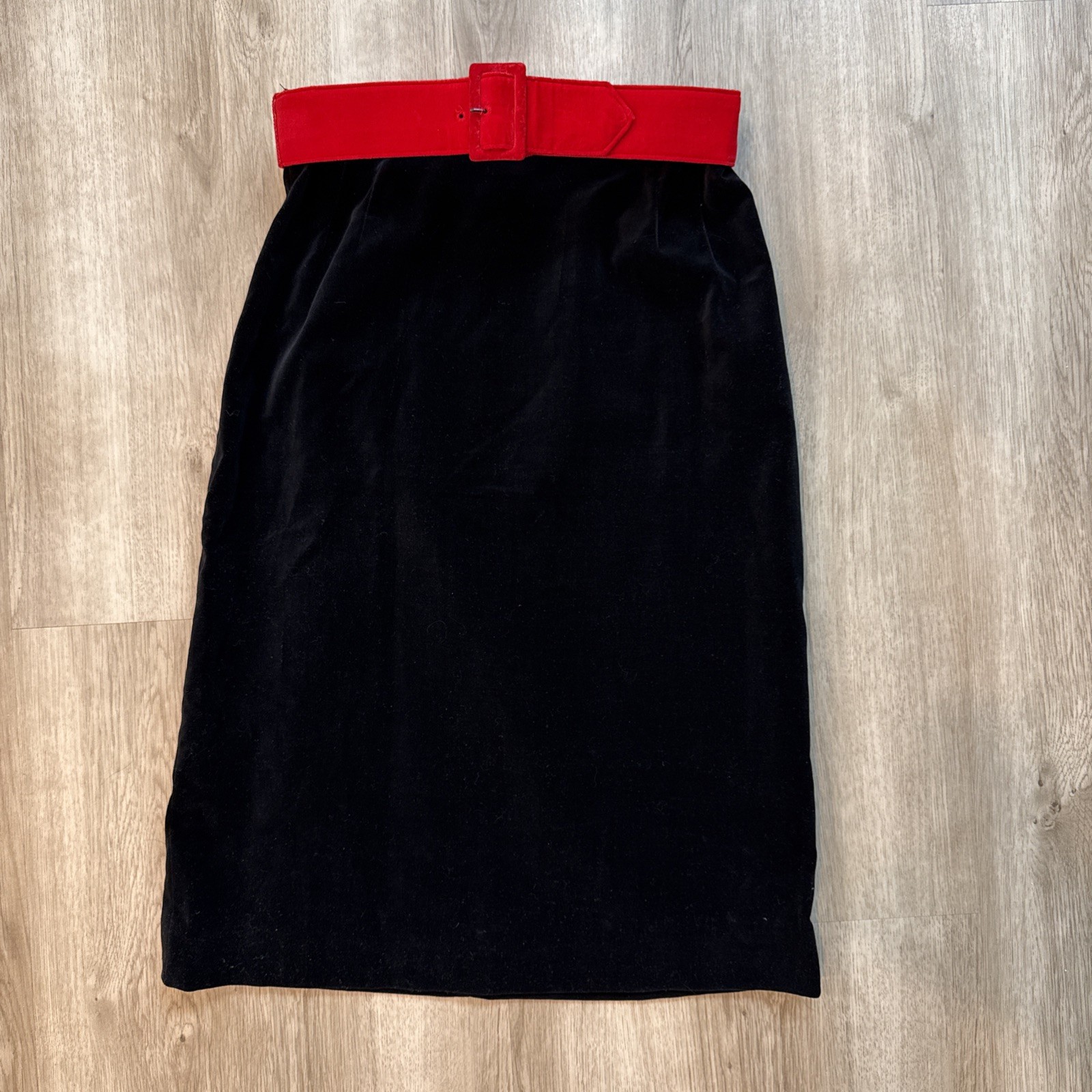 Vintage Junior House Velvet Skirt Suit Black Red Trim Belted Mod Set Size 15