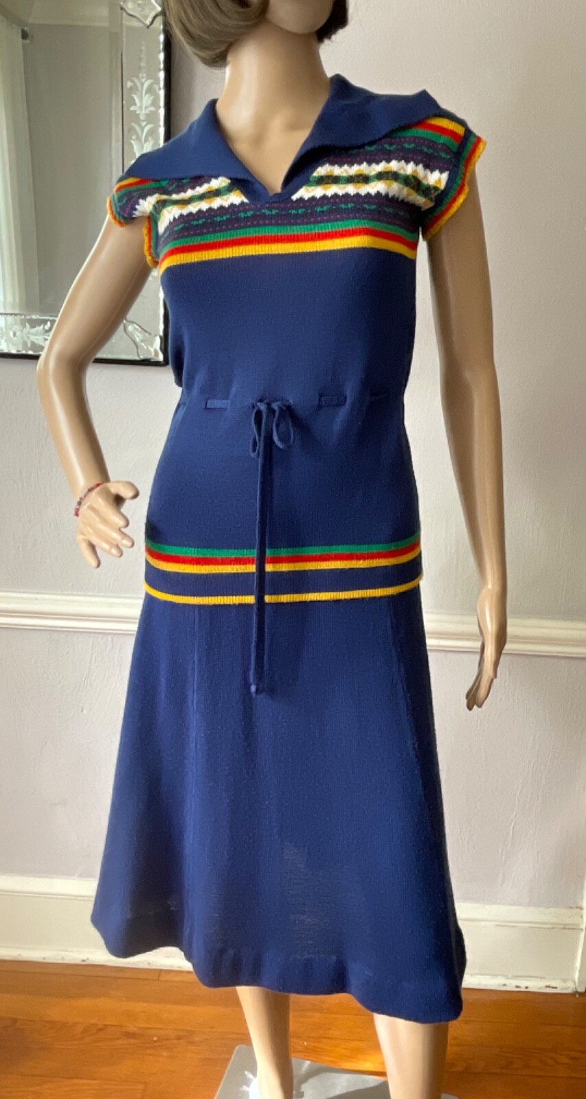Figure Flattering Vintage 1970’s Sweater Top & Skirt SET, Frederick Adkins Sz 2