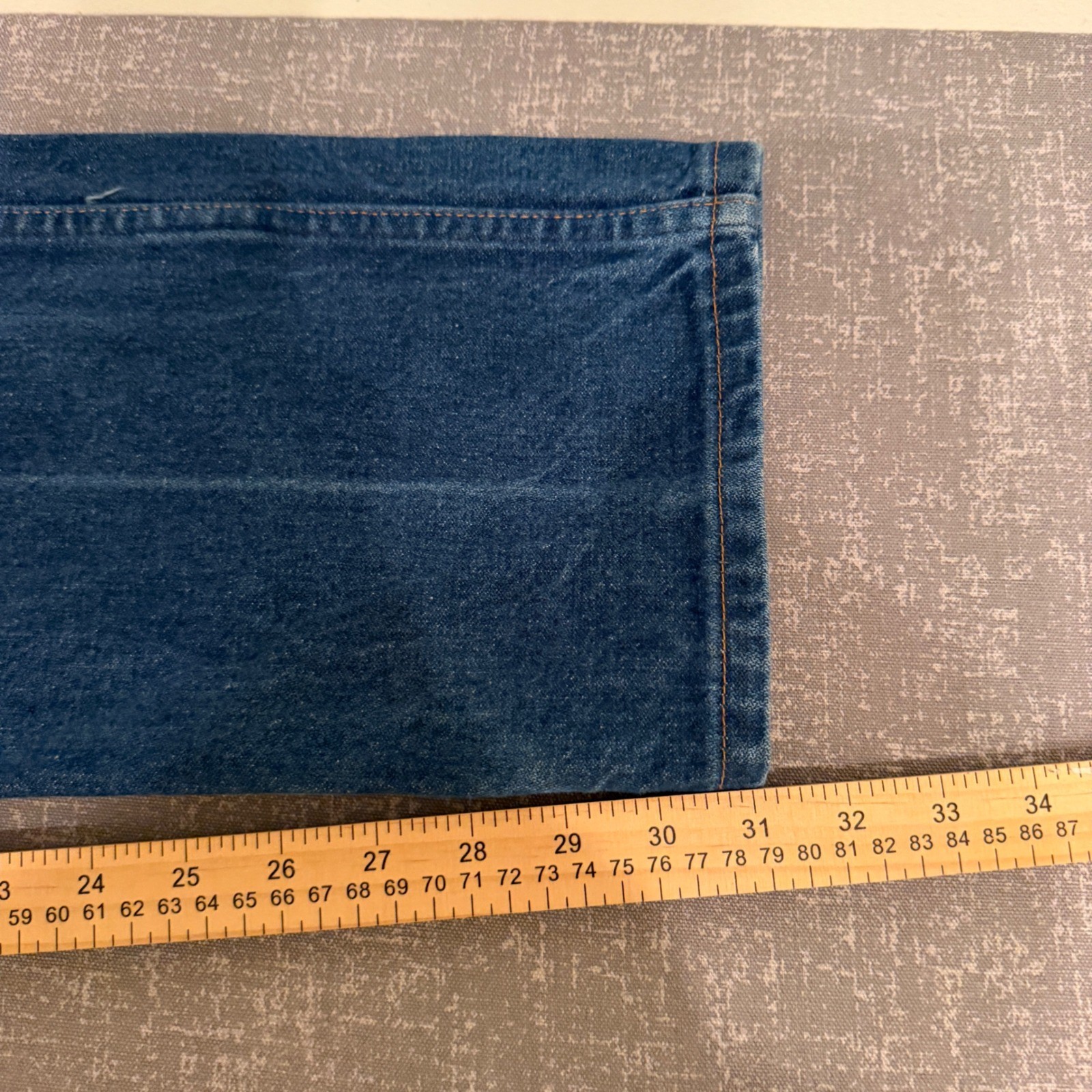 Vintage Wrangler 13MWZ Cowboy Cut Jeans Mens 32×31 Made in USA Medium Wash Denim