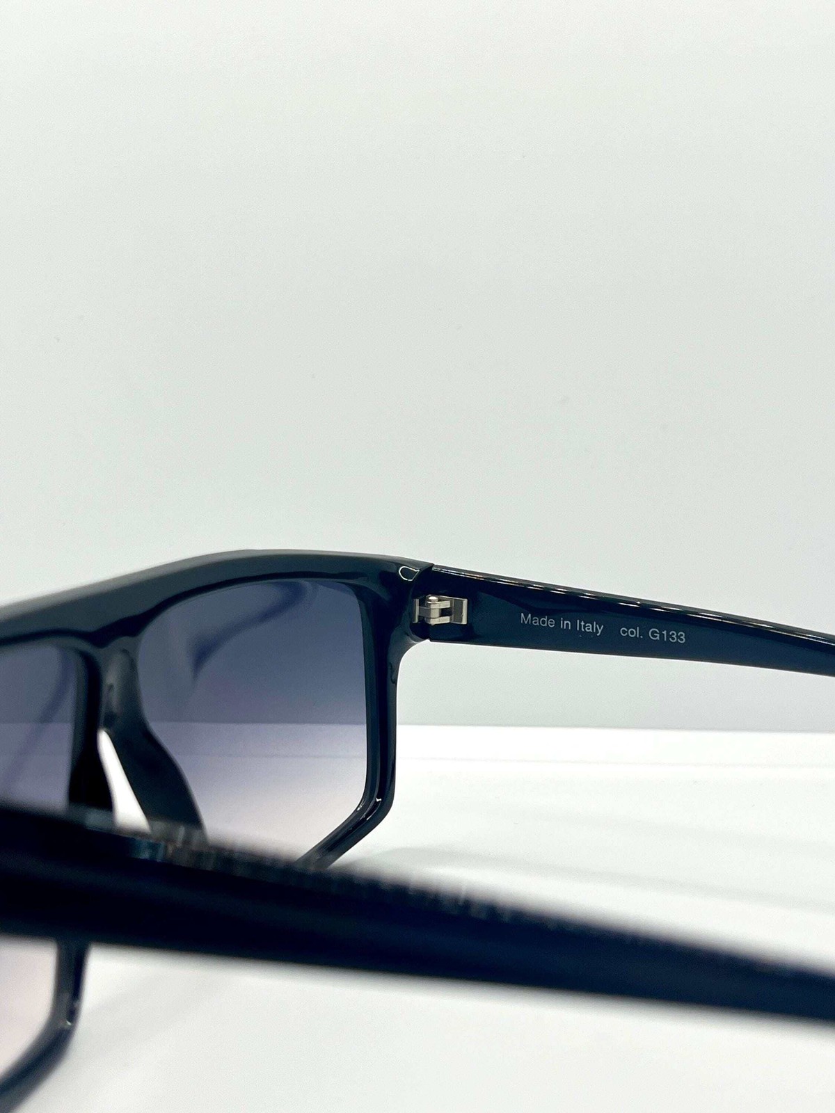 Harvé Benard 402 133 Vintage Sunglasses Italy CR39 Tortoise Shield 60mm-Unworn