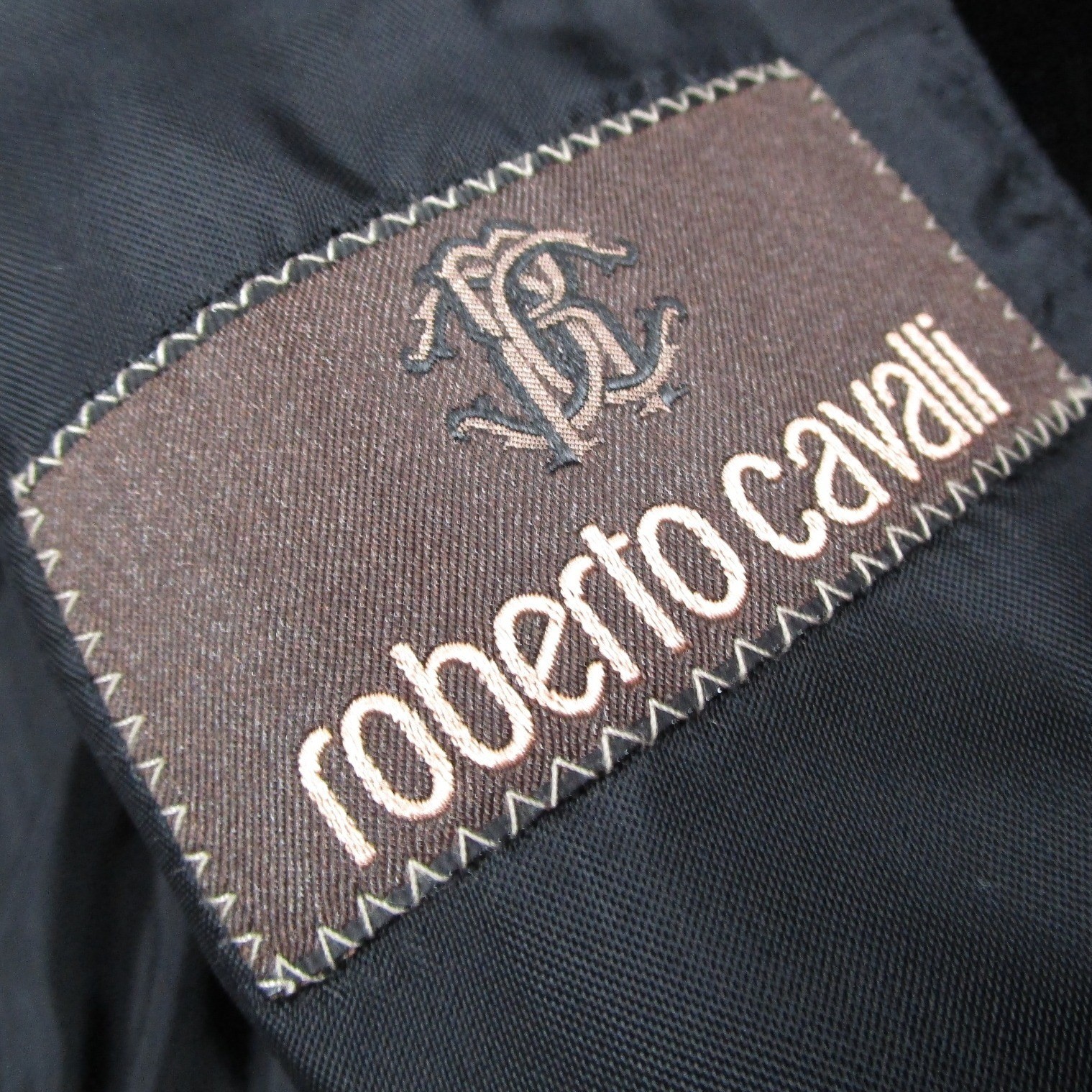 Roberto Cavalli Mens 48 IT Black Velvet Suit 2 Button CUX820I Made in Italy