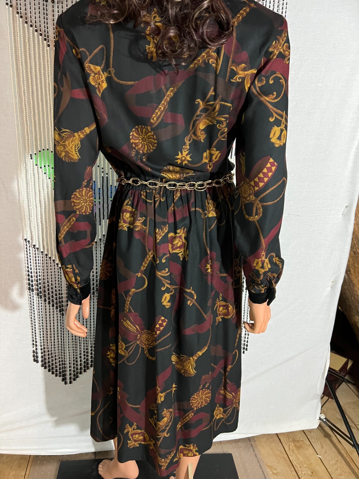 VTG ORVIS Day Dress Black Brown Gold Baracco Print Pleated Casual Business USA 8