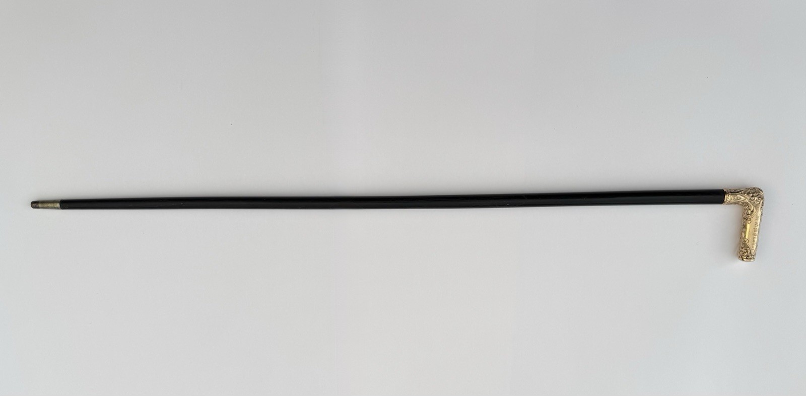 A VERY FINE ANTIQUE THEODORE D. & VICTOR GOLD FILLED CANE WALKING STICK
