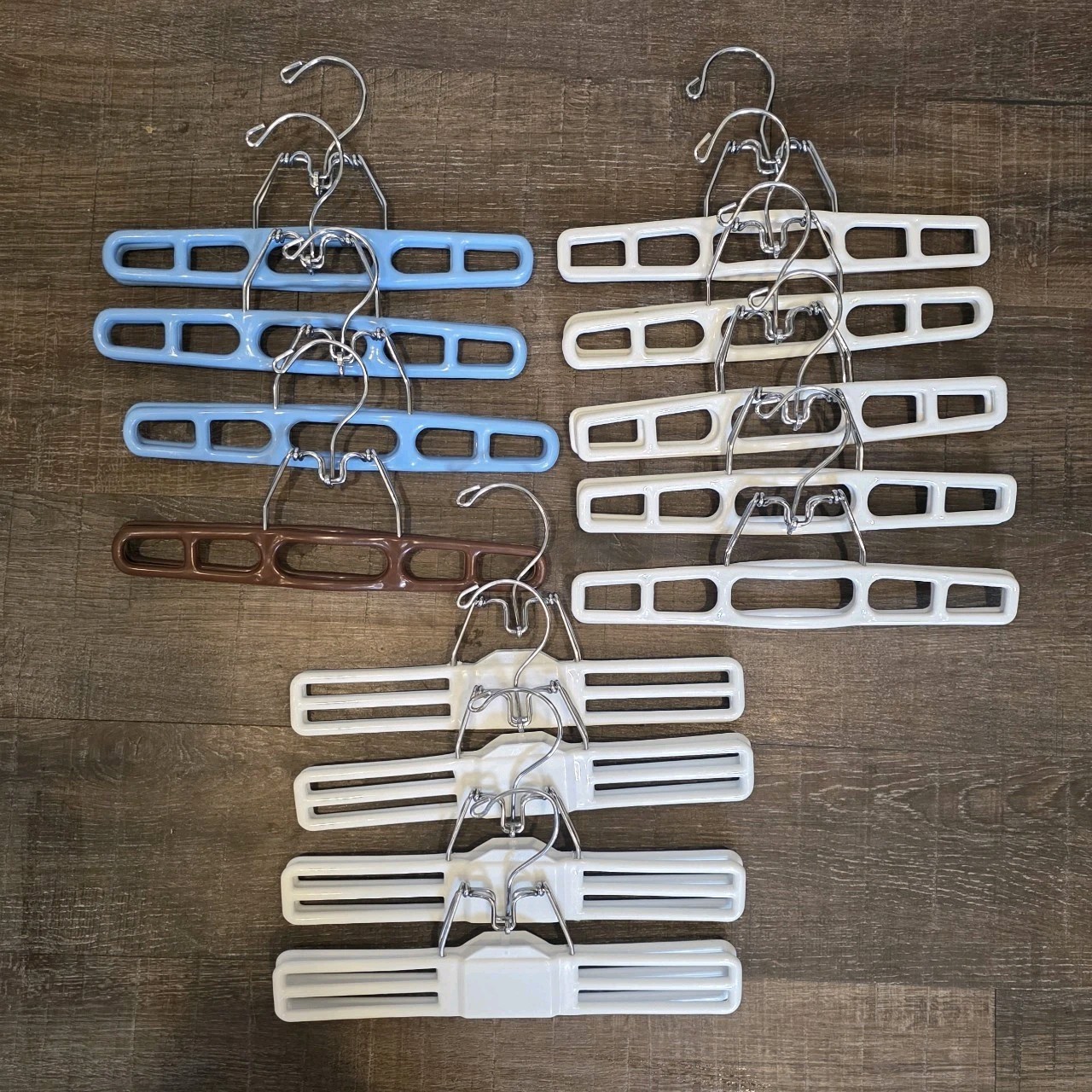 Vtg Lot of 13 Tamor Plastic Clamp Hangers Pants Skirts Trousers Blue White Brown