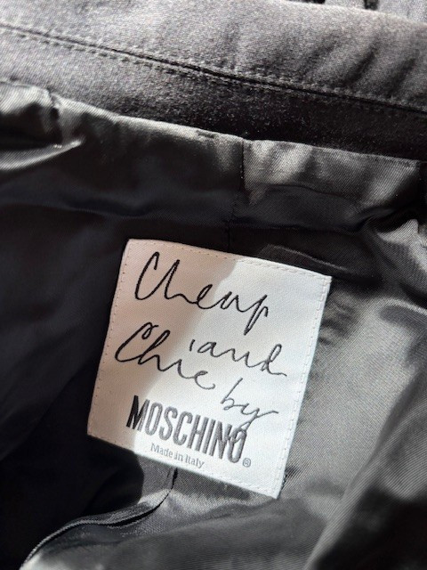 Vtg MOSCHINO “You Can’t Judge a Girl By Her Clothes” Love Chart Blazer Sz 8