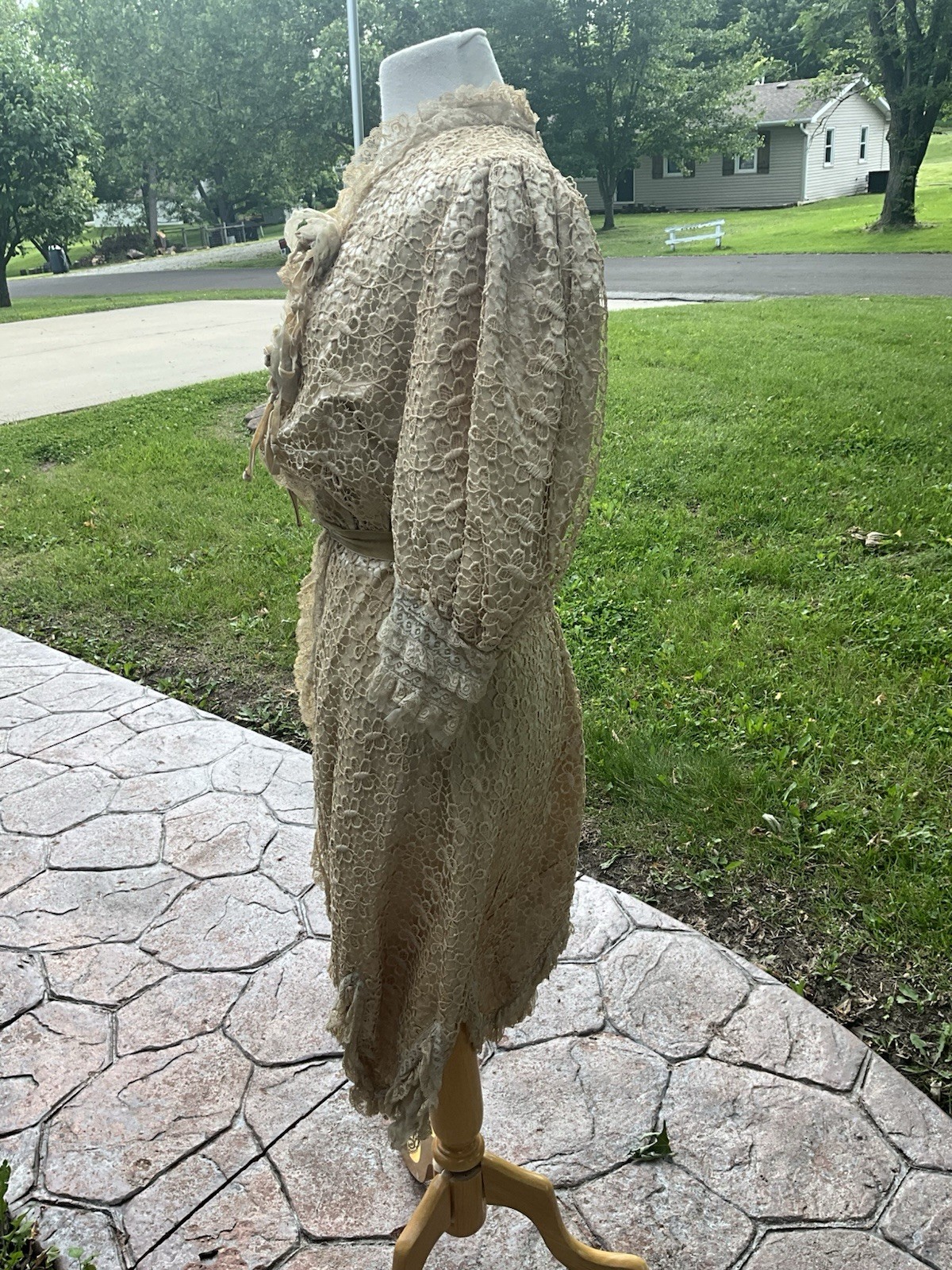 RARE 1920s MOST ORNATE LADIES GARDEN OPERA EDWARDIAN LACE SILK COAT AMAZING