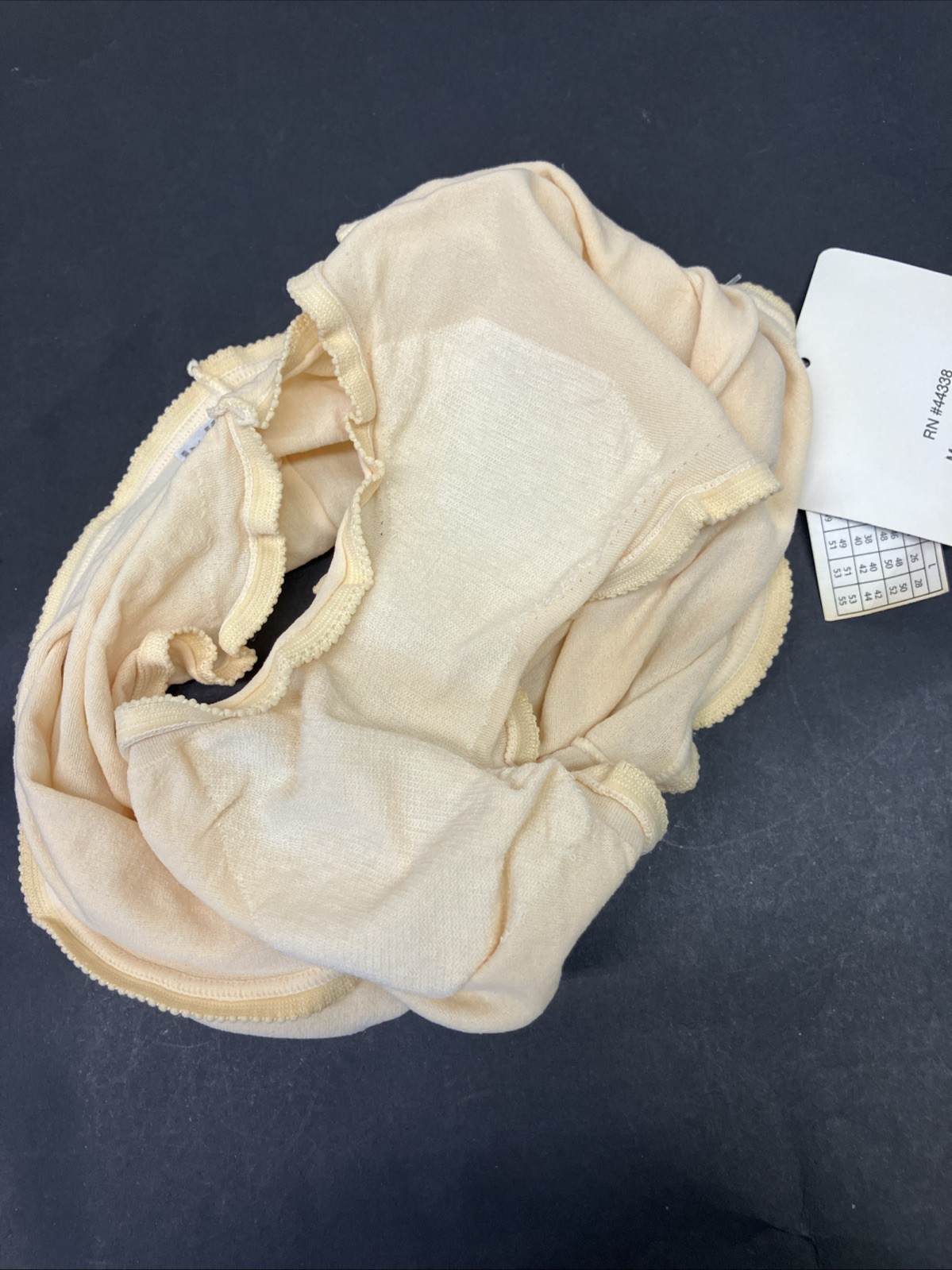 Vintage Nylon Blend Panties Size 22/24 Buttercup Yellow USA Lasting Comfort NEW