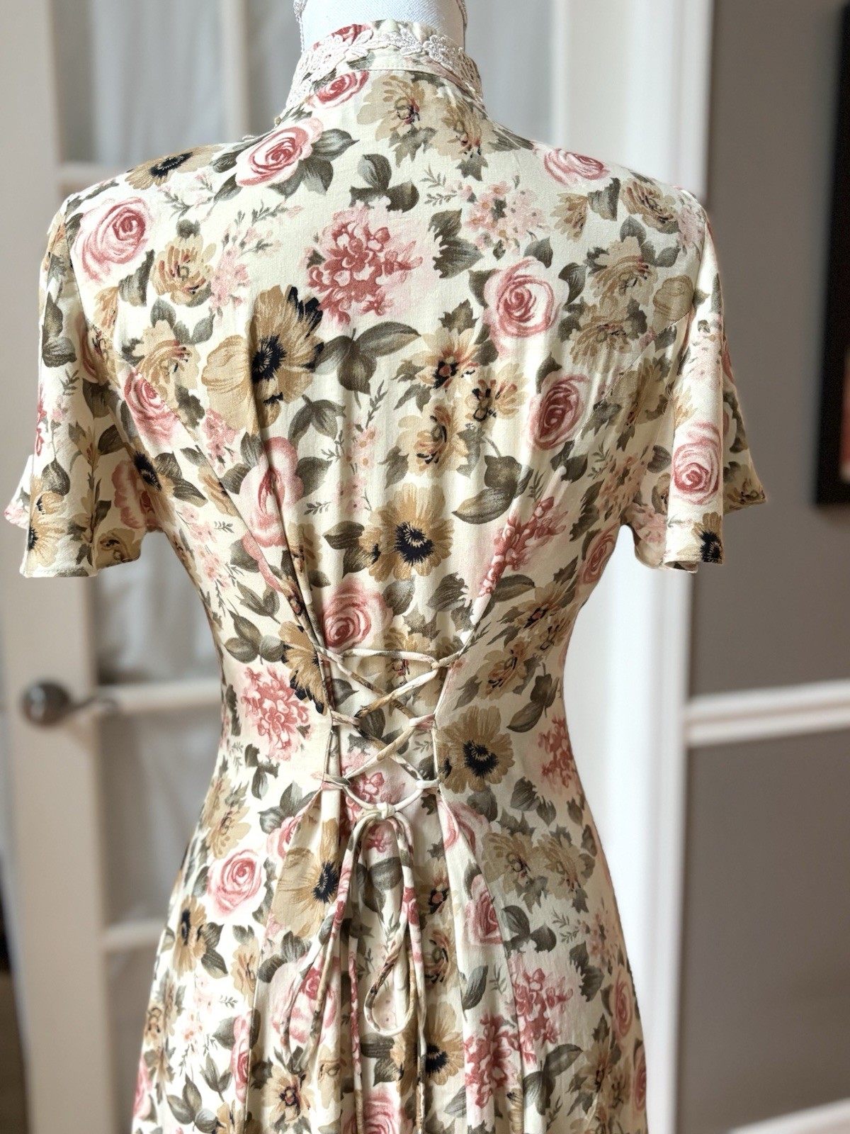 Vintage Joni Blair Floral Rayon Midi Dress Cottagecore Lace Keyhole Size 3
