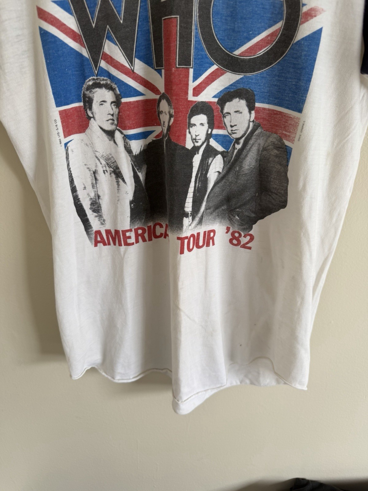 1982 Vintage 80s THE WHO AMERICAN TOUR ’82 Concert T-Shirt Cut Sleeve Men SZ L