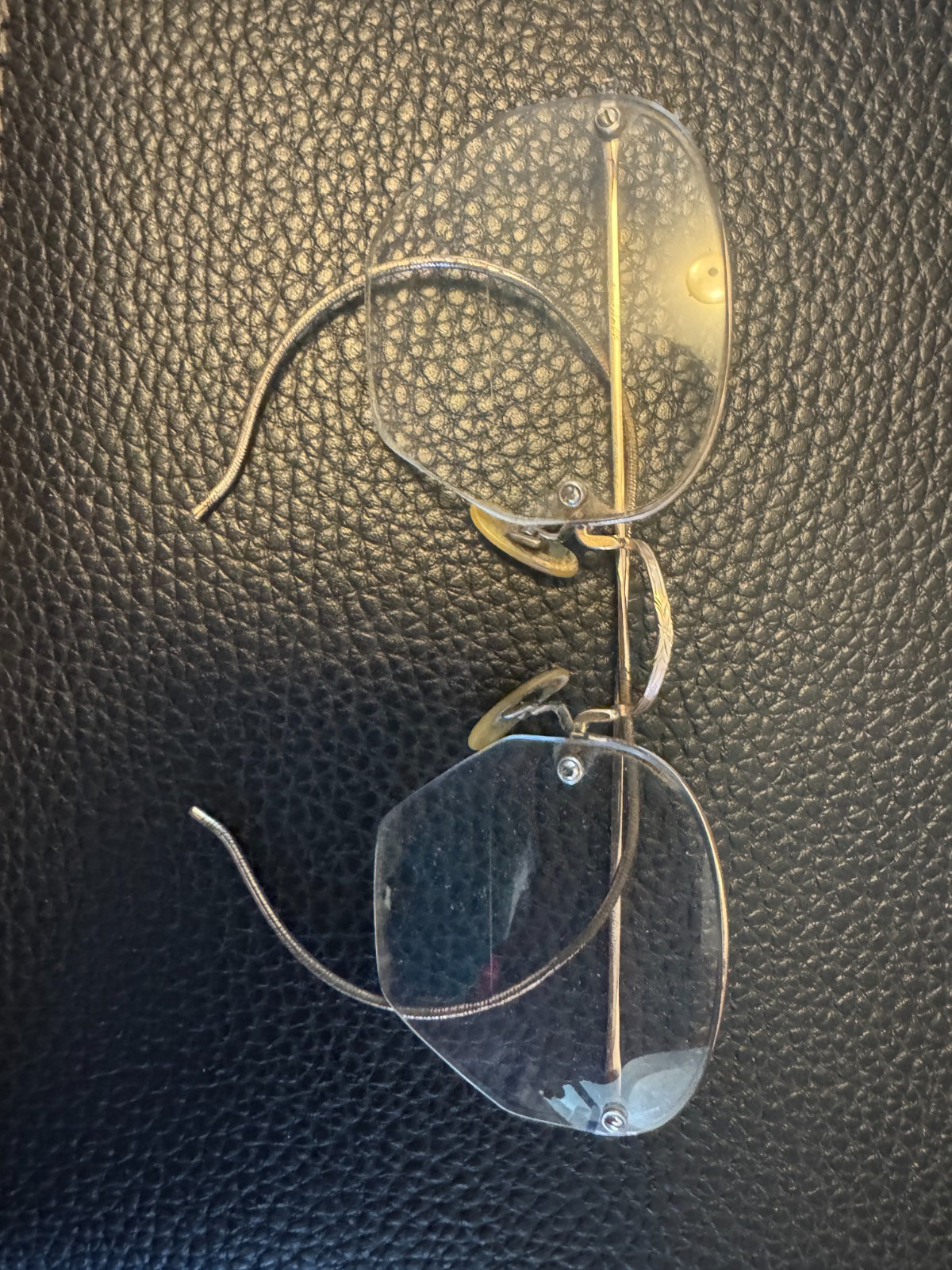 Vintage Shuron Rimless Eyeglasses 12K Gold Filled Skull Temples w/ Case 1930s
