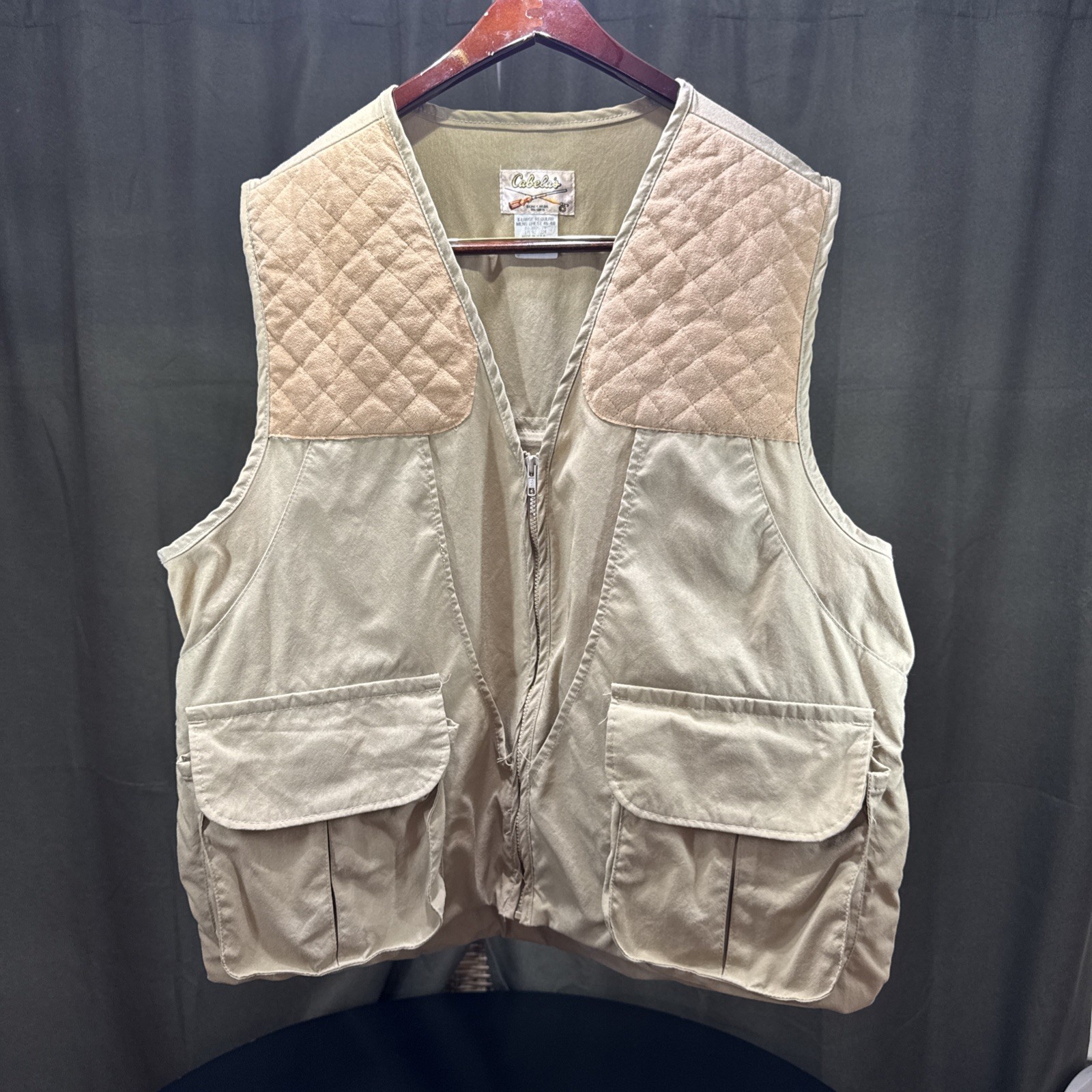 Vintage Cabela’s USA Hunting Fishing Vest XL Khaki Quilted Shoulder Full Zip