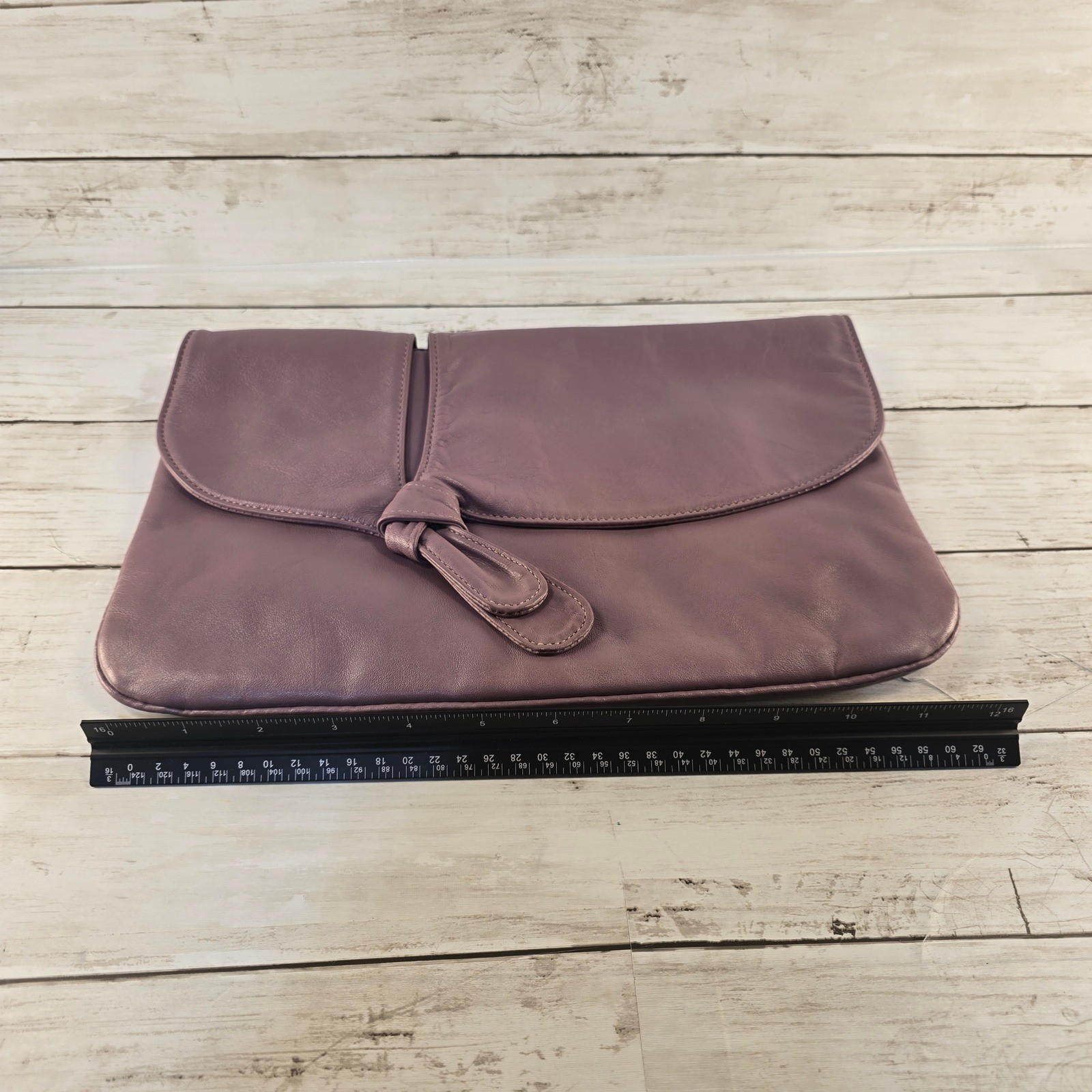 Evan-Picone Vintage Mauve Purple Leather Clutch Bag Knotted Split Flap Elegant