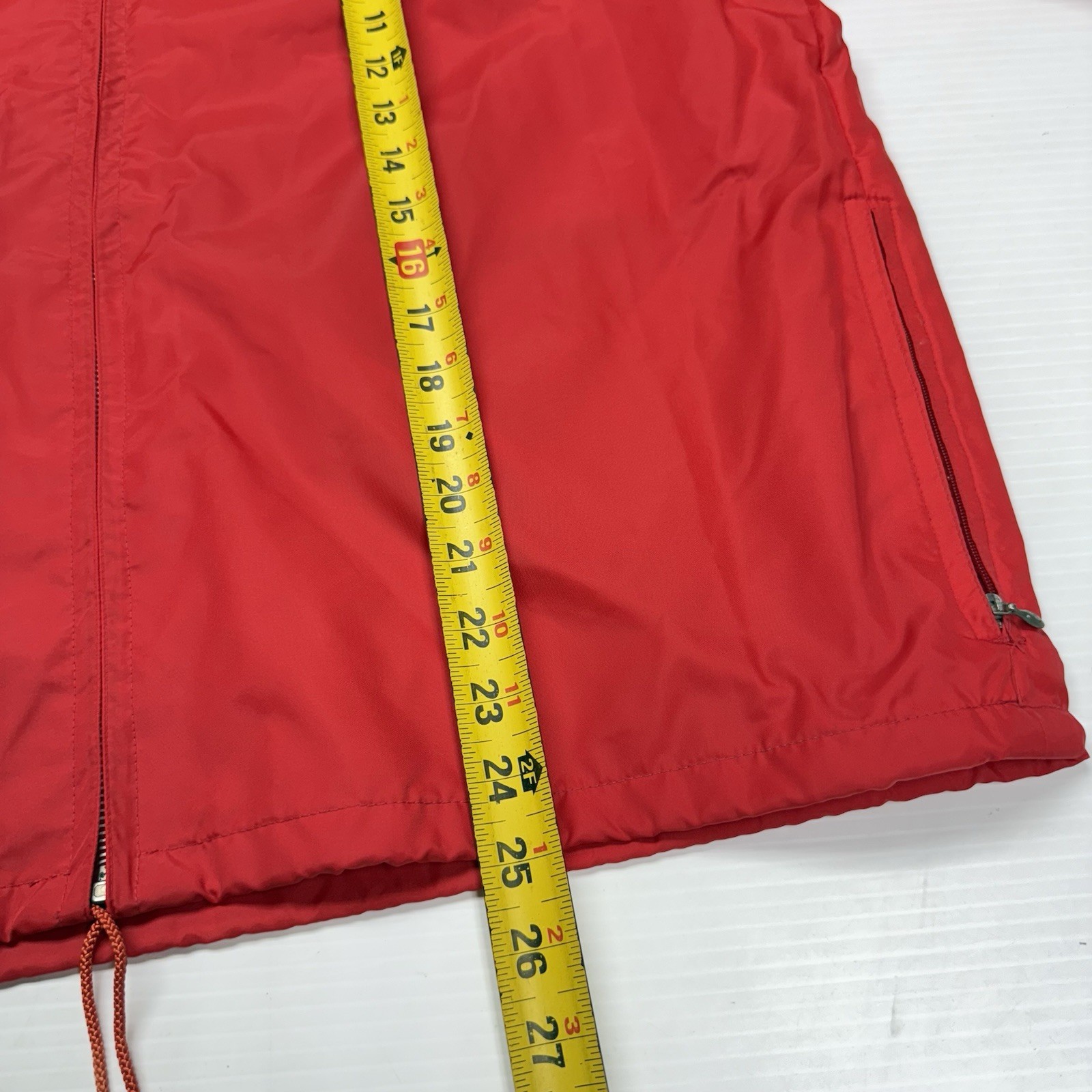Vtg 70s B. Altman & Co Zip Up Mens Windbreaker M Red Jacket Waterproof Japan